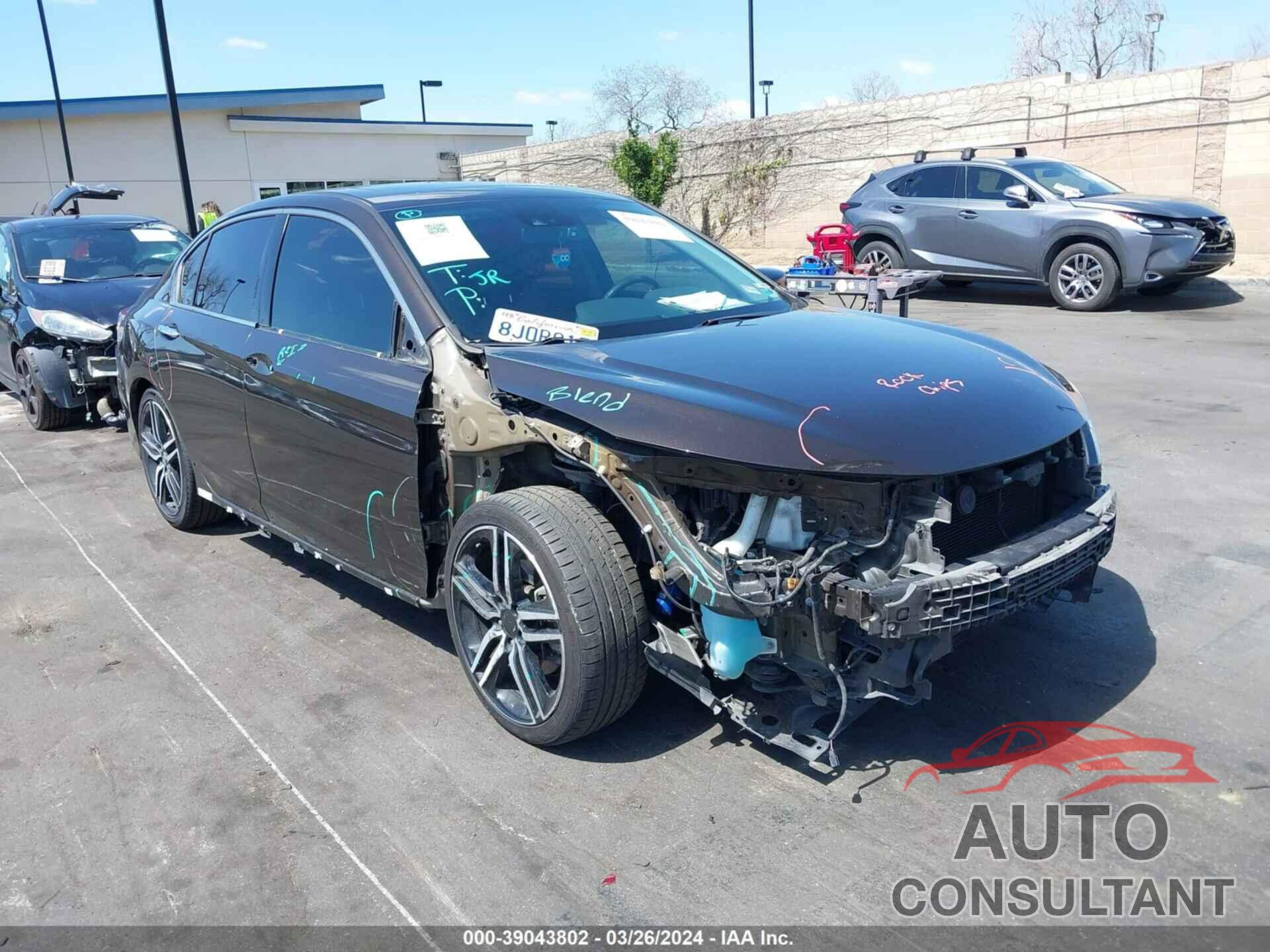 HONDA ACCORD 2016 - 1HGCR3F94GA018548