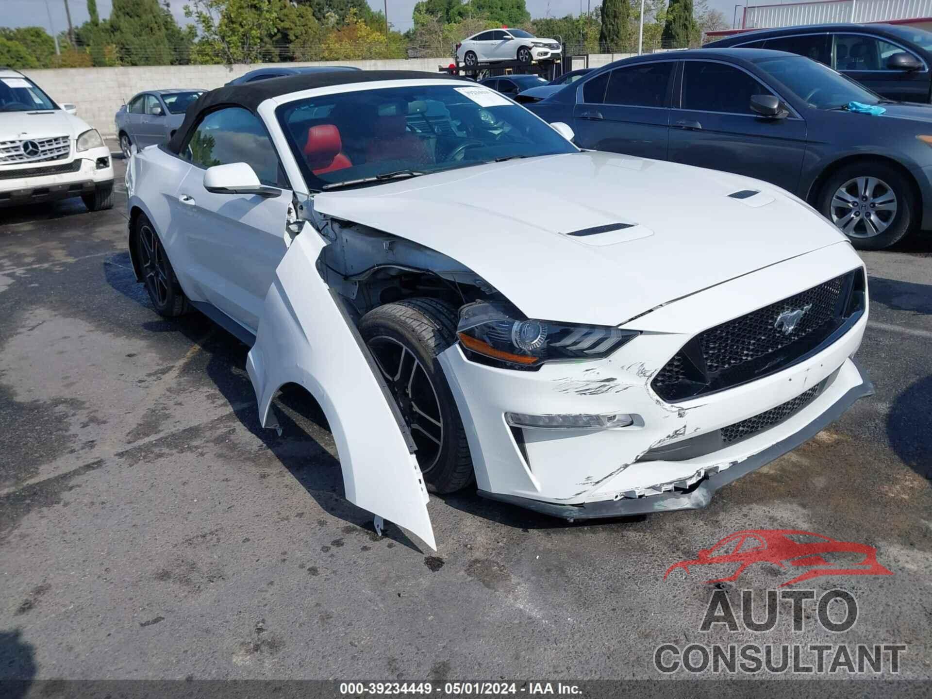 FORD MUSTANG 2018 - 1FATP8UH8J5139231