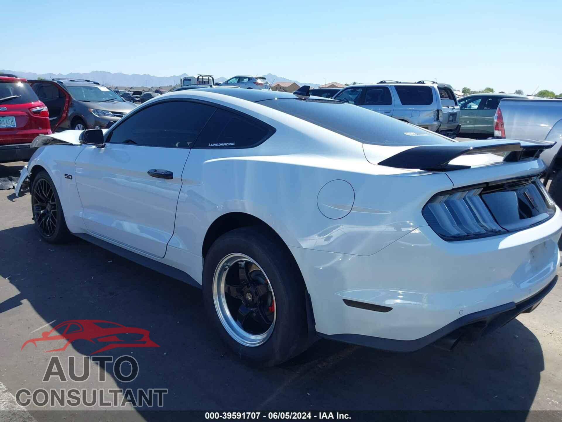 FORD MUSTANG 2022 - 1FA6P8CF2N5118569