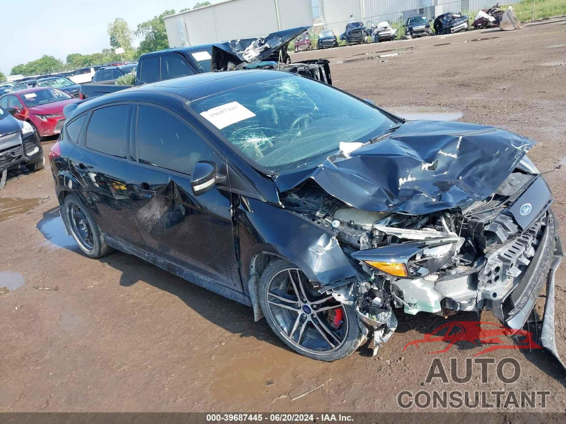 FORD FOCUS ST 2017 - 1FADP3L97HL283666
