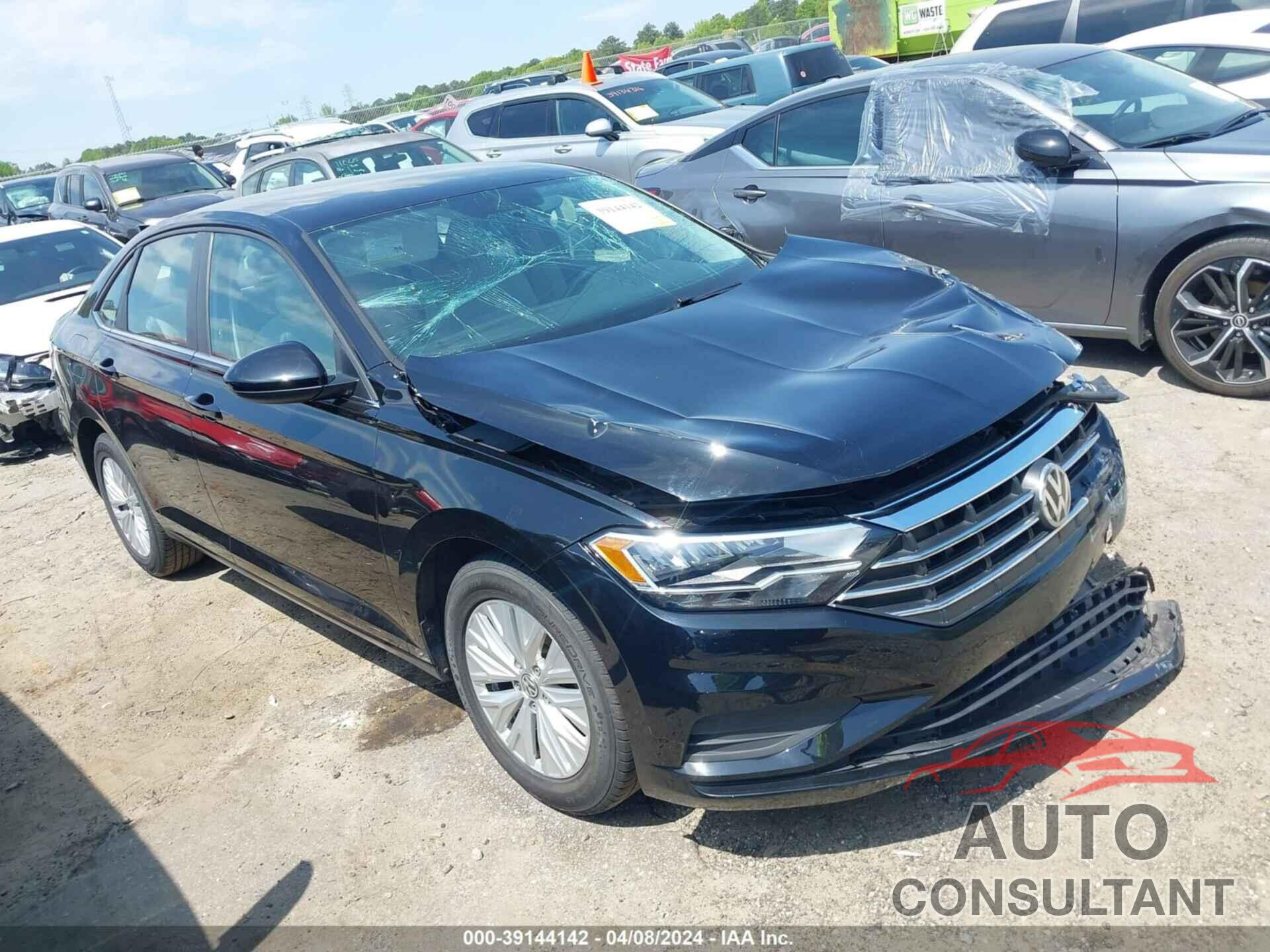 VOLKSWAGEN JETTA 2019 - 3VWC57BU1KM198639