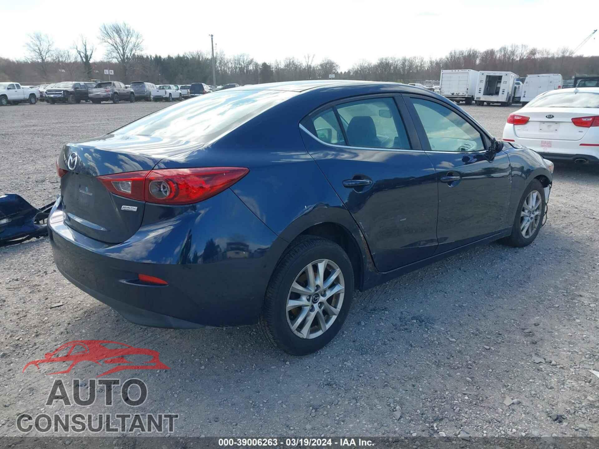 MAZDA MAZDA3 2017 - 3MZBN1U77HM107883