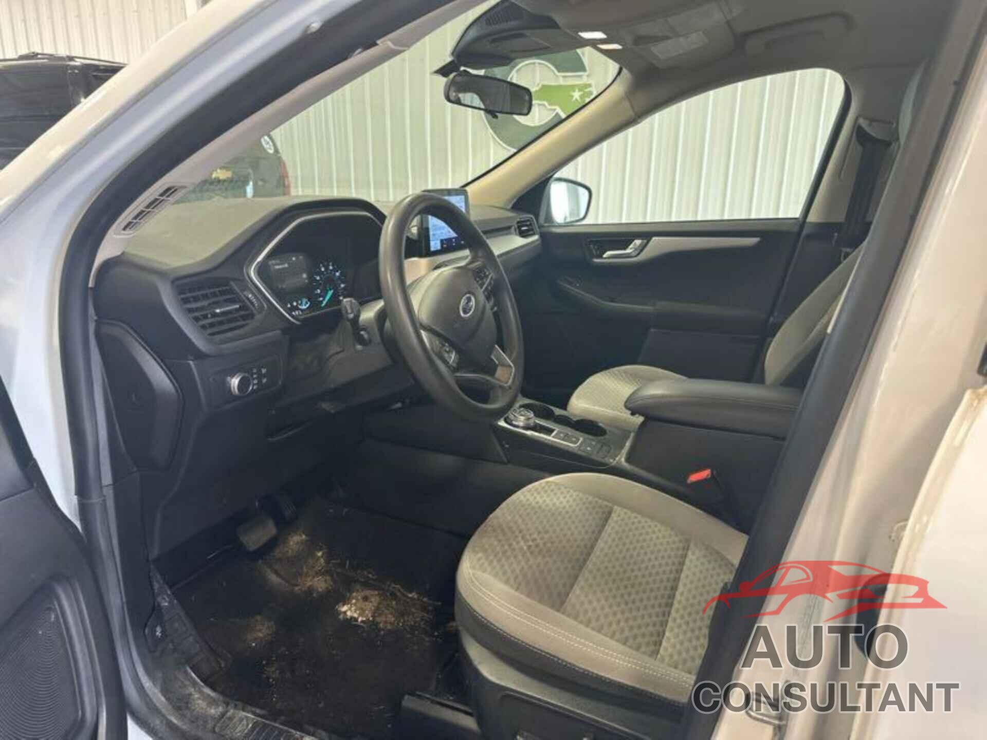 FORD ESCAPE 2020 - 1FMCU9G60LUA82448