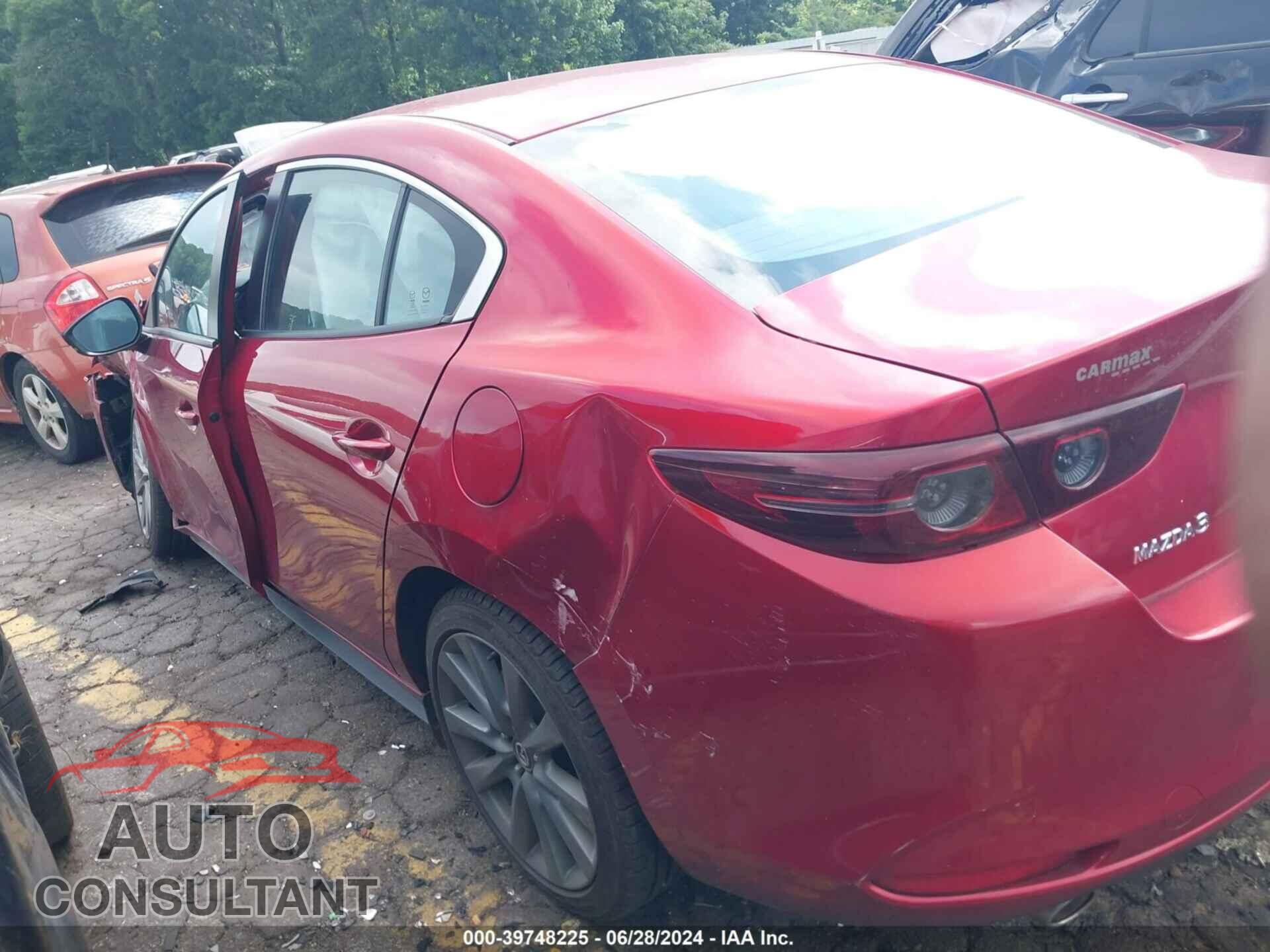 MAZDA MAZDA3 2019 - JM1BPACL4K1111700