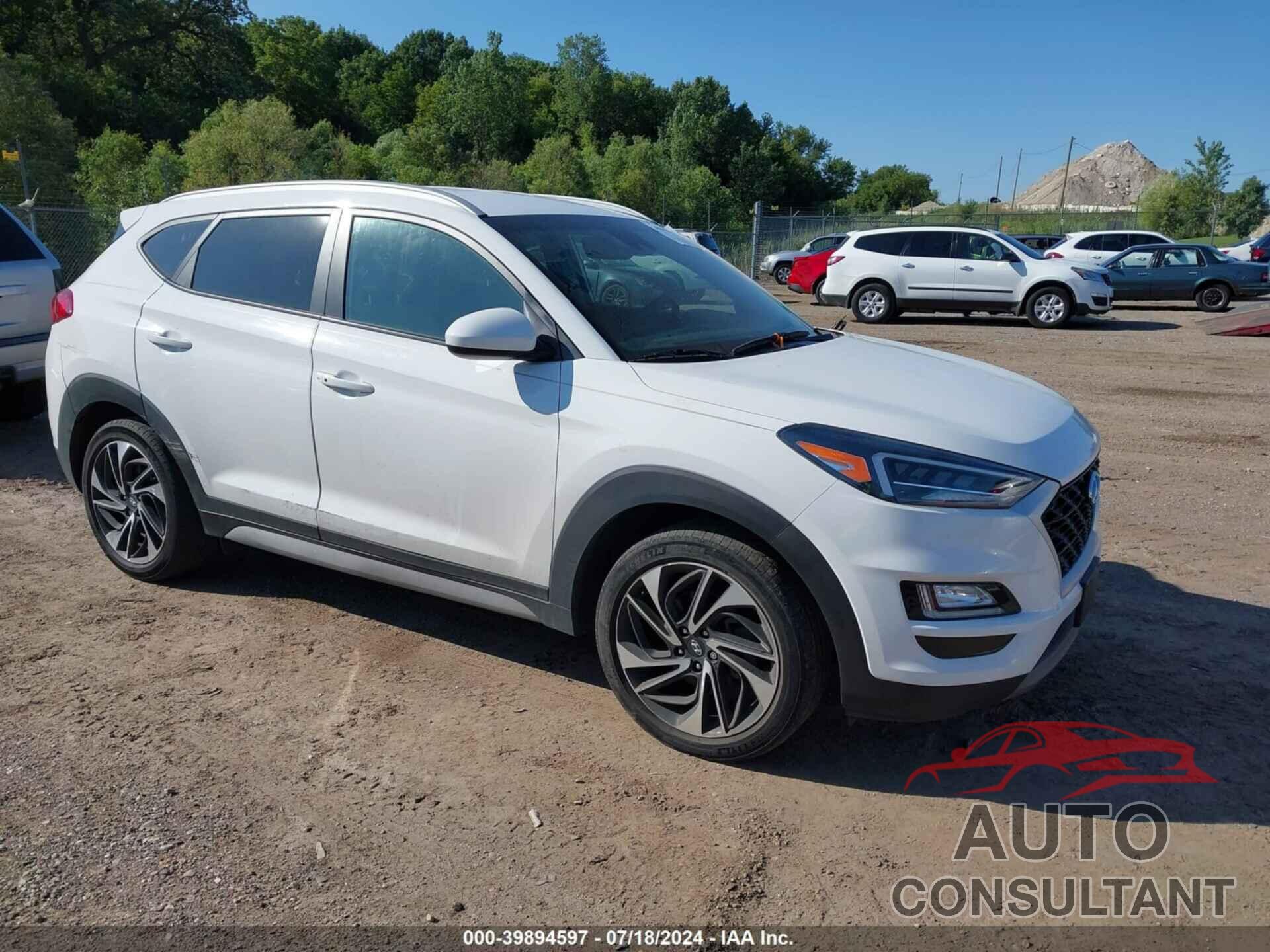 HYUNDAI TUCSON 2019 - KM8J3CAL2KU971384