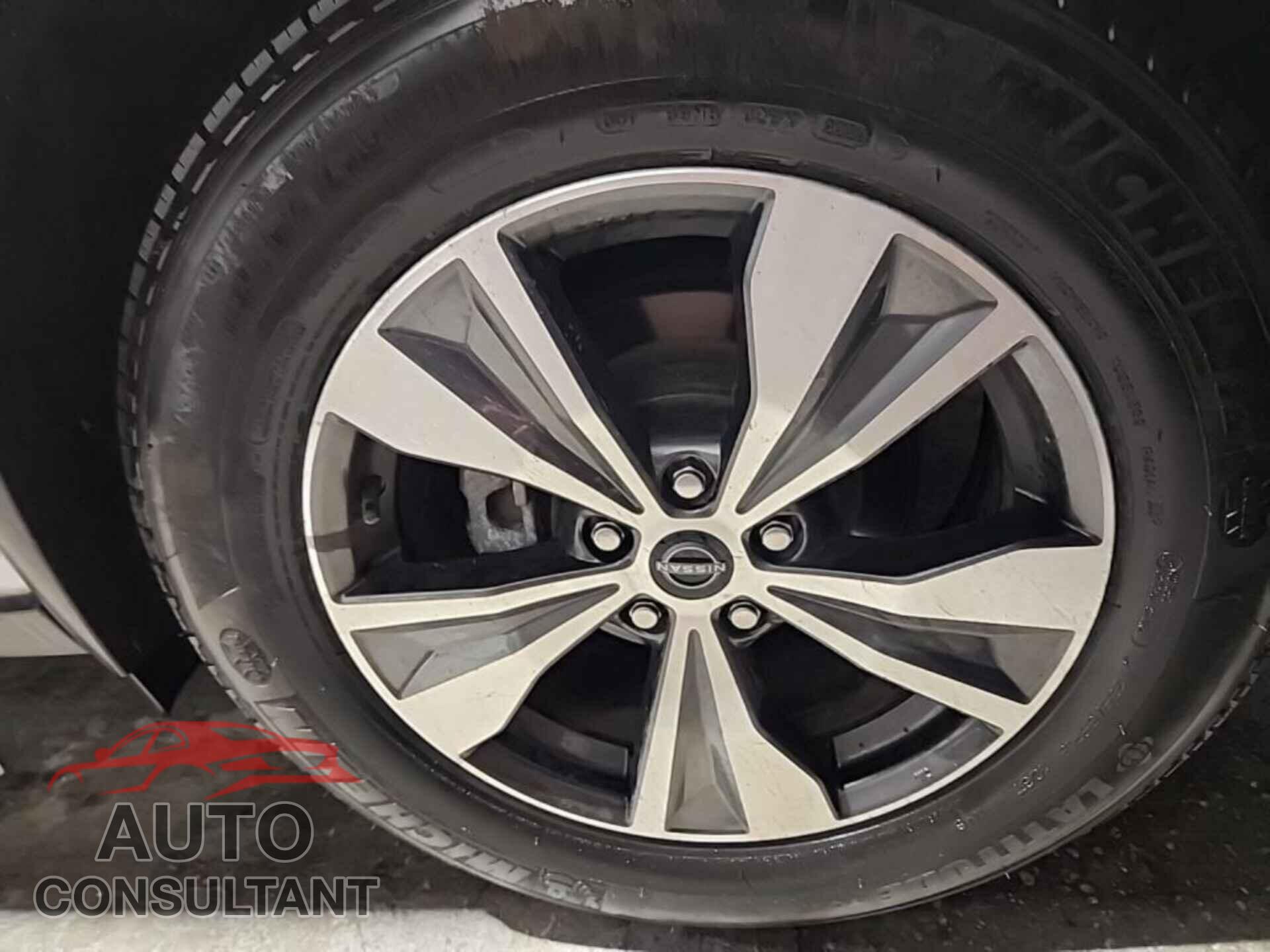 NISSAN MURANO 2023 - 5N1AZ2BS8PC105023