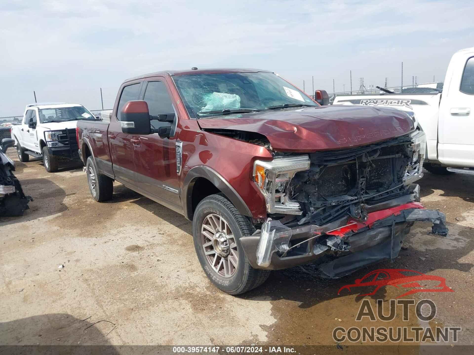 FORD F-350 2017 - 1FT8W3BT7HED42151