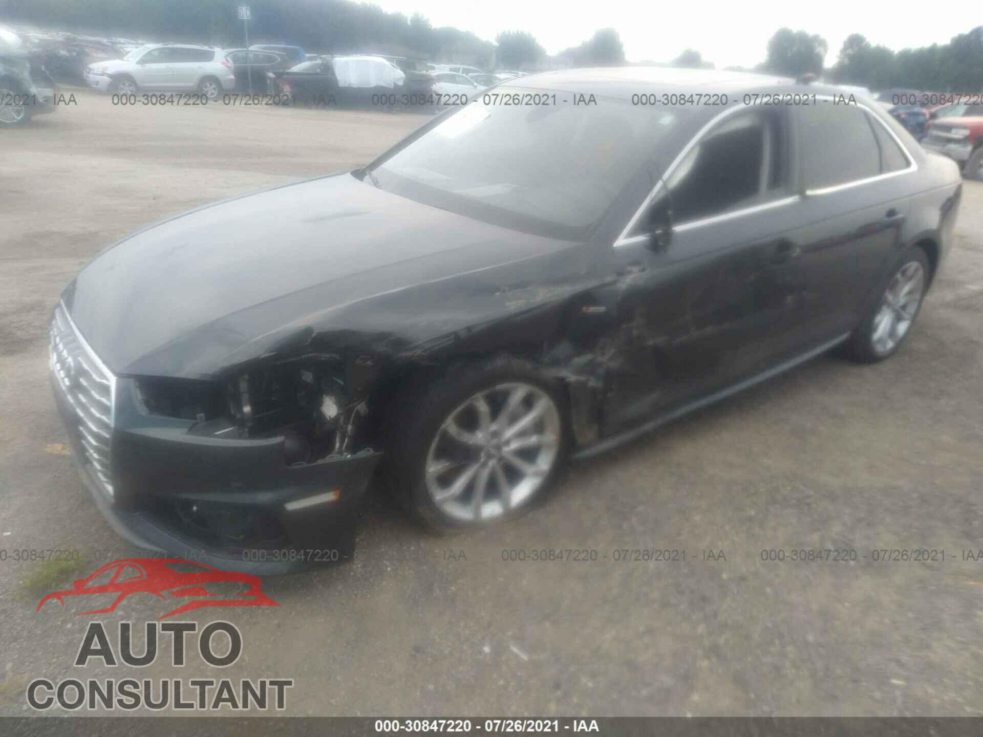 AUDI A4 2019 - WAUDNAF4XKN007723