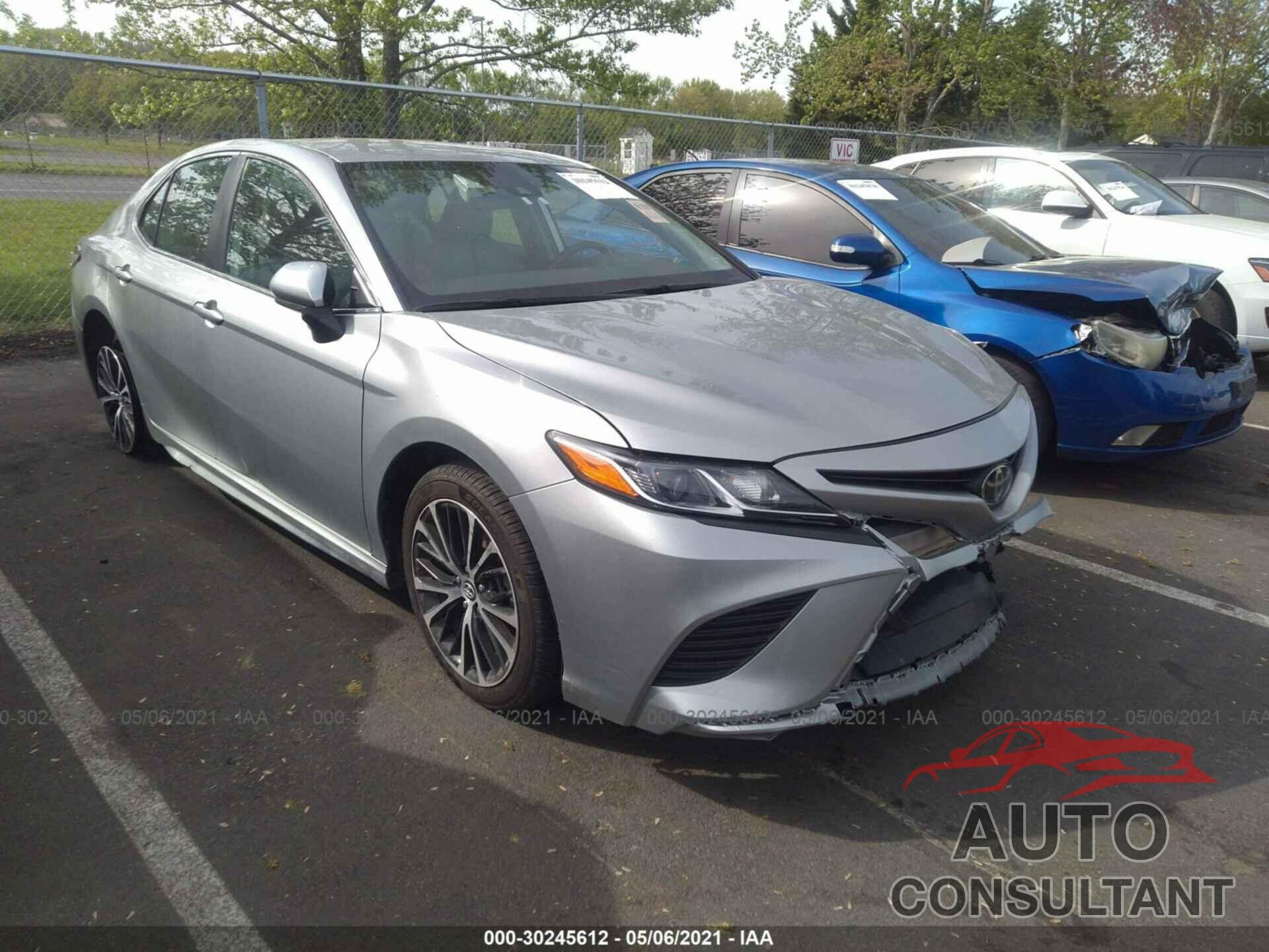 TOYOTA CAMRY 2020 - 4T1G11AK8LU331113