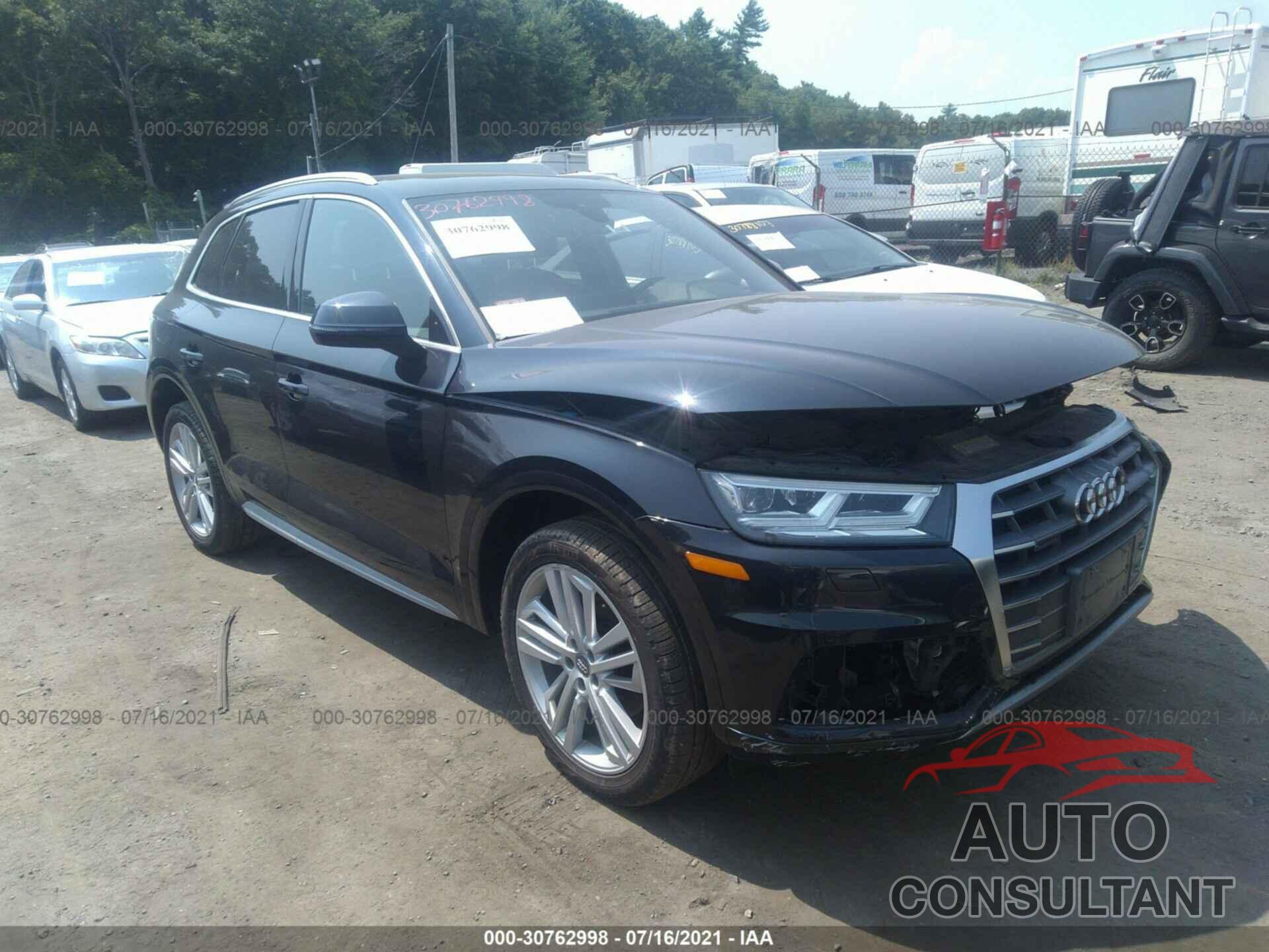 AUDI Q5 2018 - WA1BNAFY0J2081840