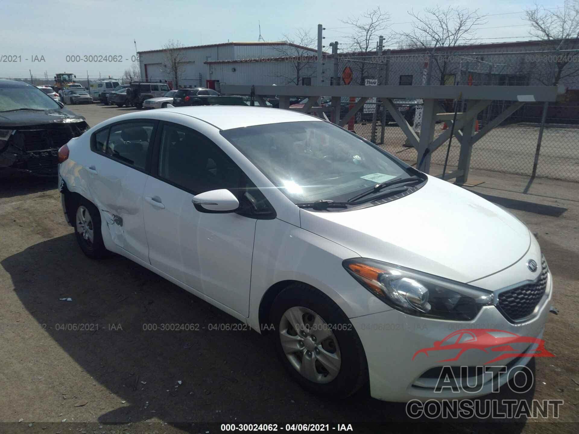 KIA FORTE 2016 - KNAFX4A61G5559762