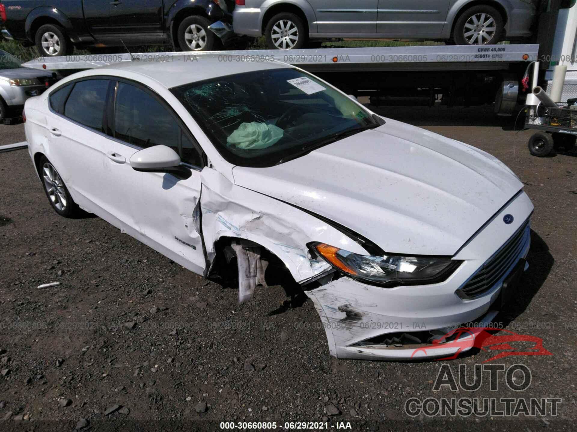 FORD FUSION 2017 - 3FA6P0LU3HR344427