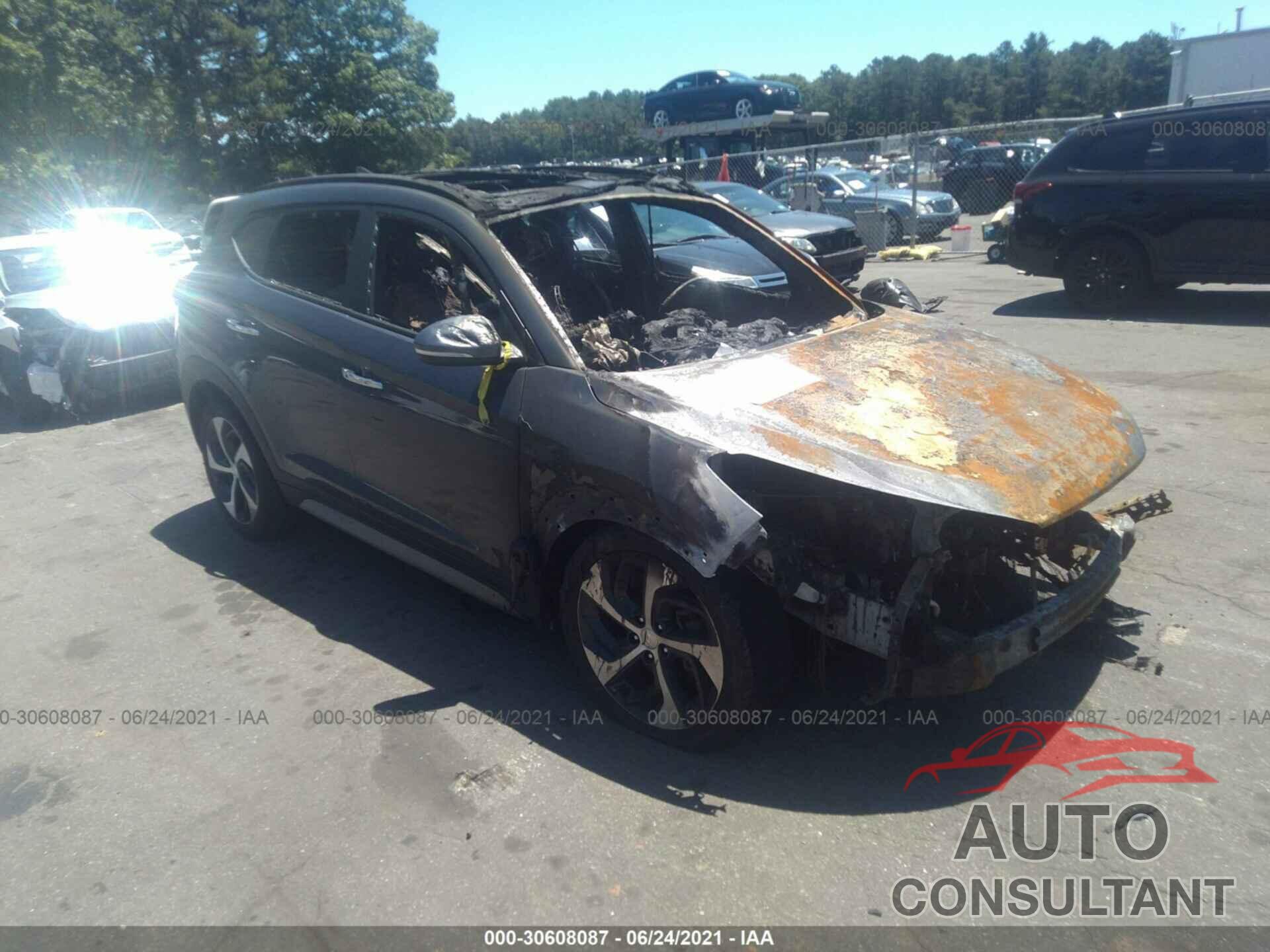 HYUNDAI TUCSON 2018 - KM8J3CA29JU833380