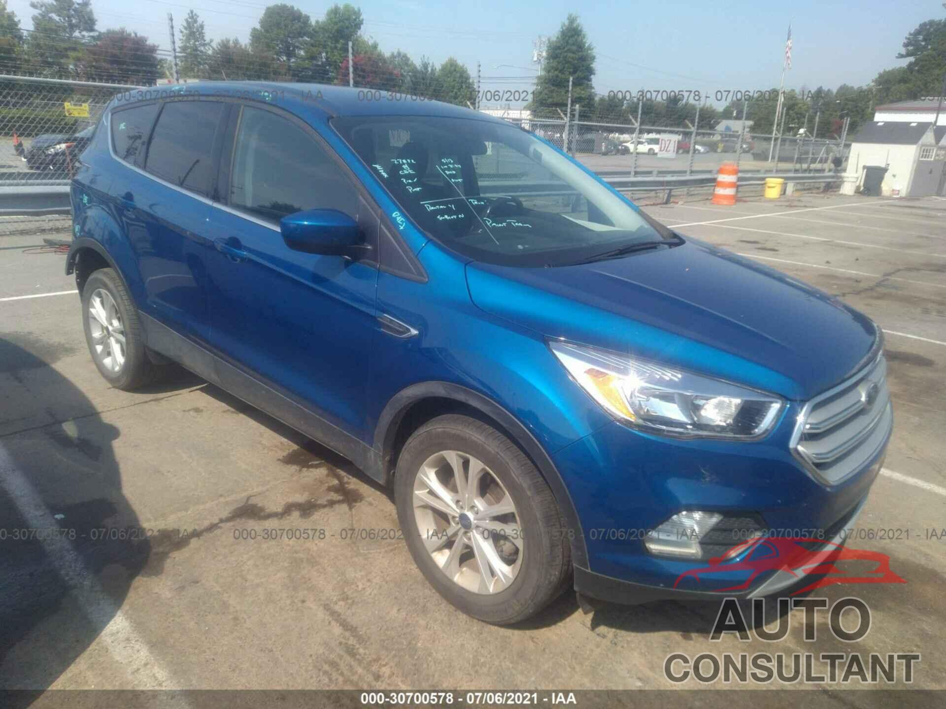 FORD ESCAPE 2019 - 1FMCU0GD2KUB12994