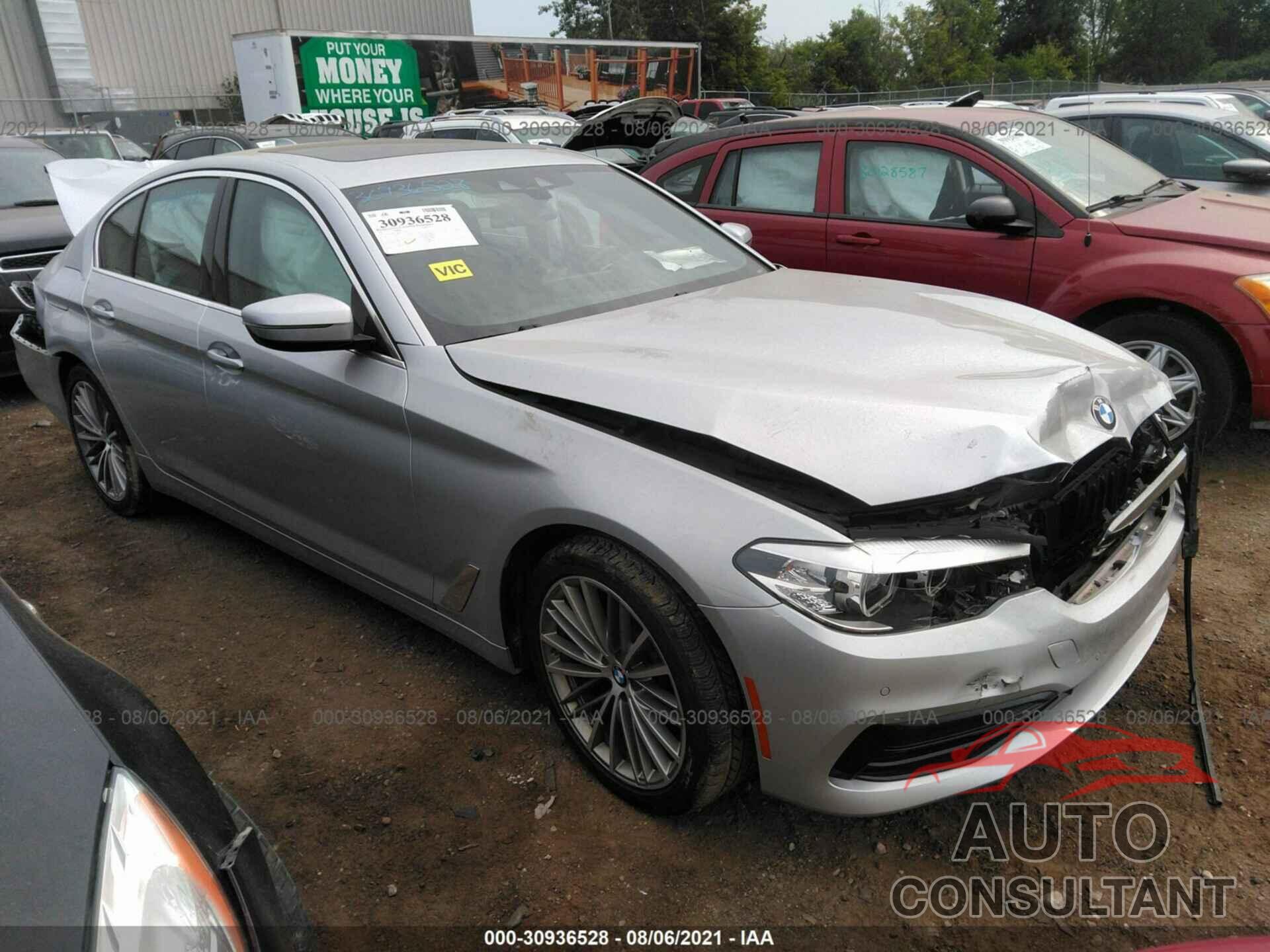 BMW 5 SERIES 2019 - WBAJA7C55KWC77759