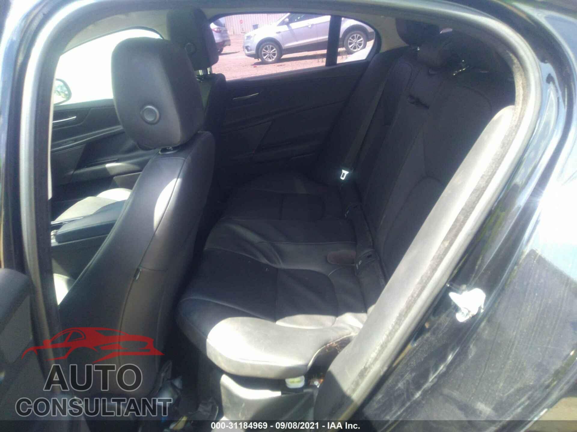 JAGUAR XE 2017 - SAJAD4BV0HA971869