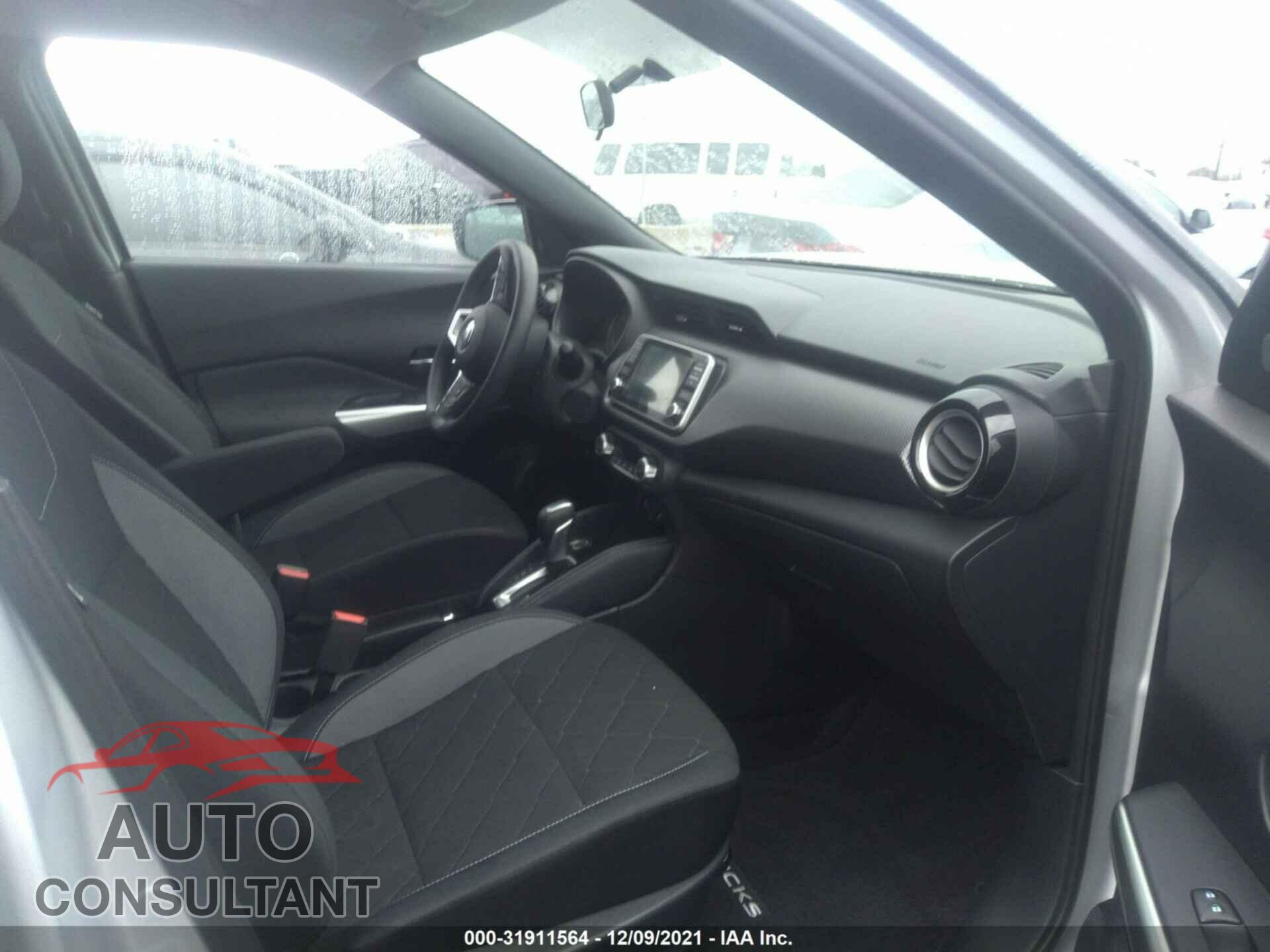 NISSAN KICKS 2019 - 3N1CP5CU3KL481925