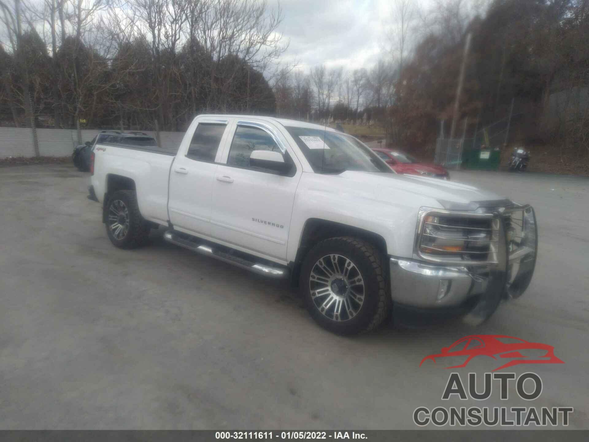 CHEVROLET SILVERADO 1500 2018 - 2GCVKREC4J1107081