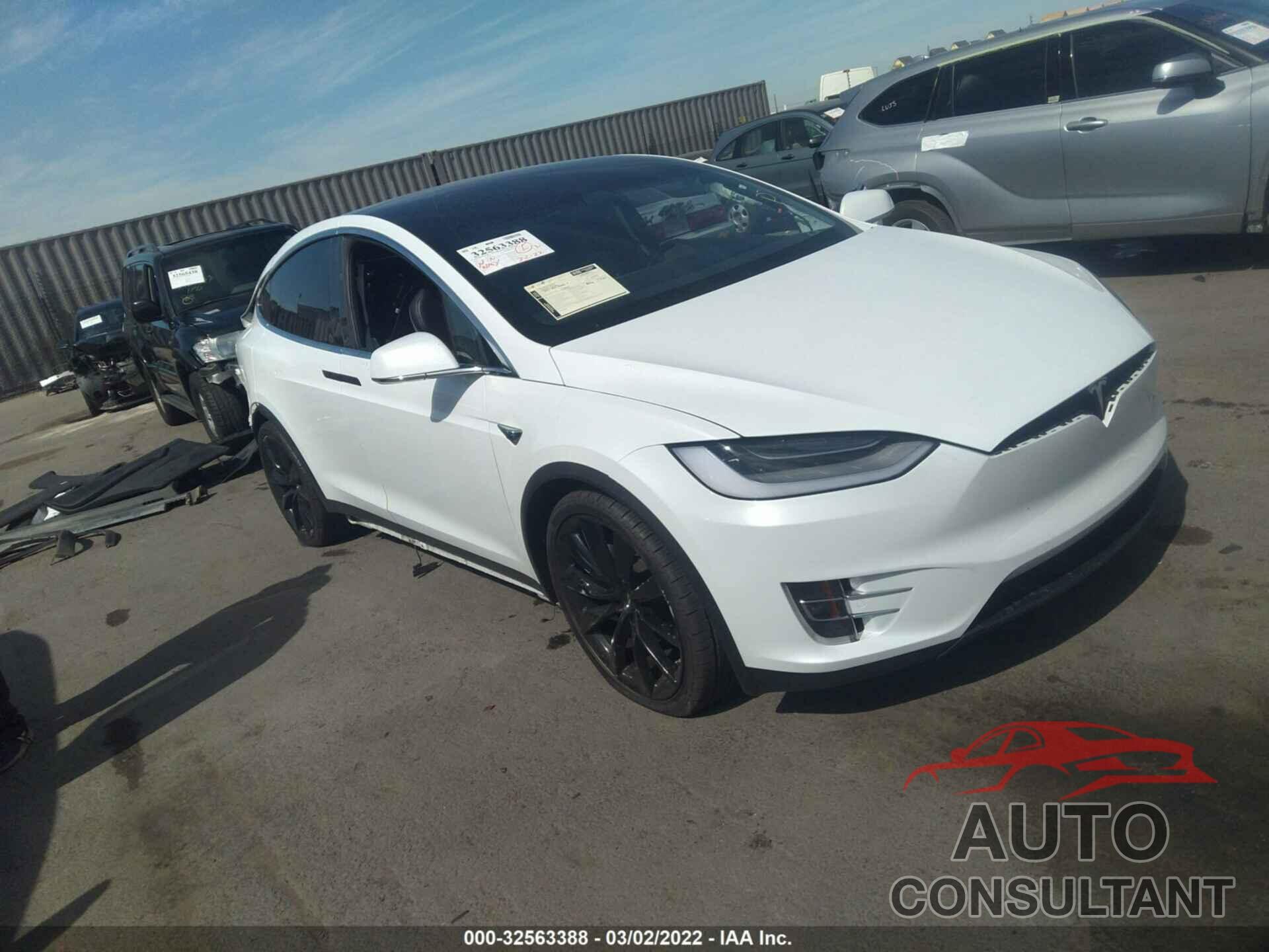 TESLA MODEL X 2017 - 5YJXCBE2XHF044502