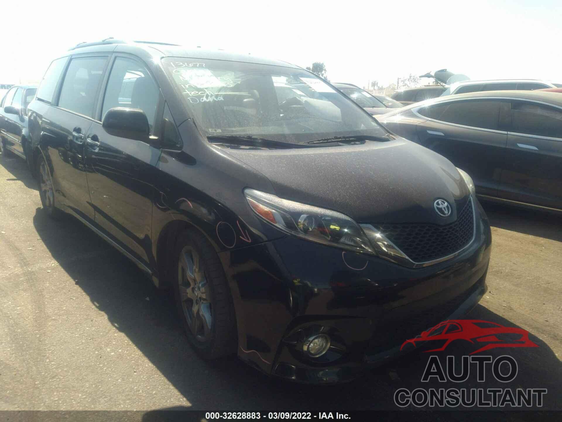 TOYOTA SIENNA 2017 - 5TDXZ3DC5HS808525