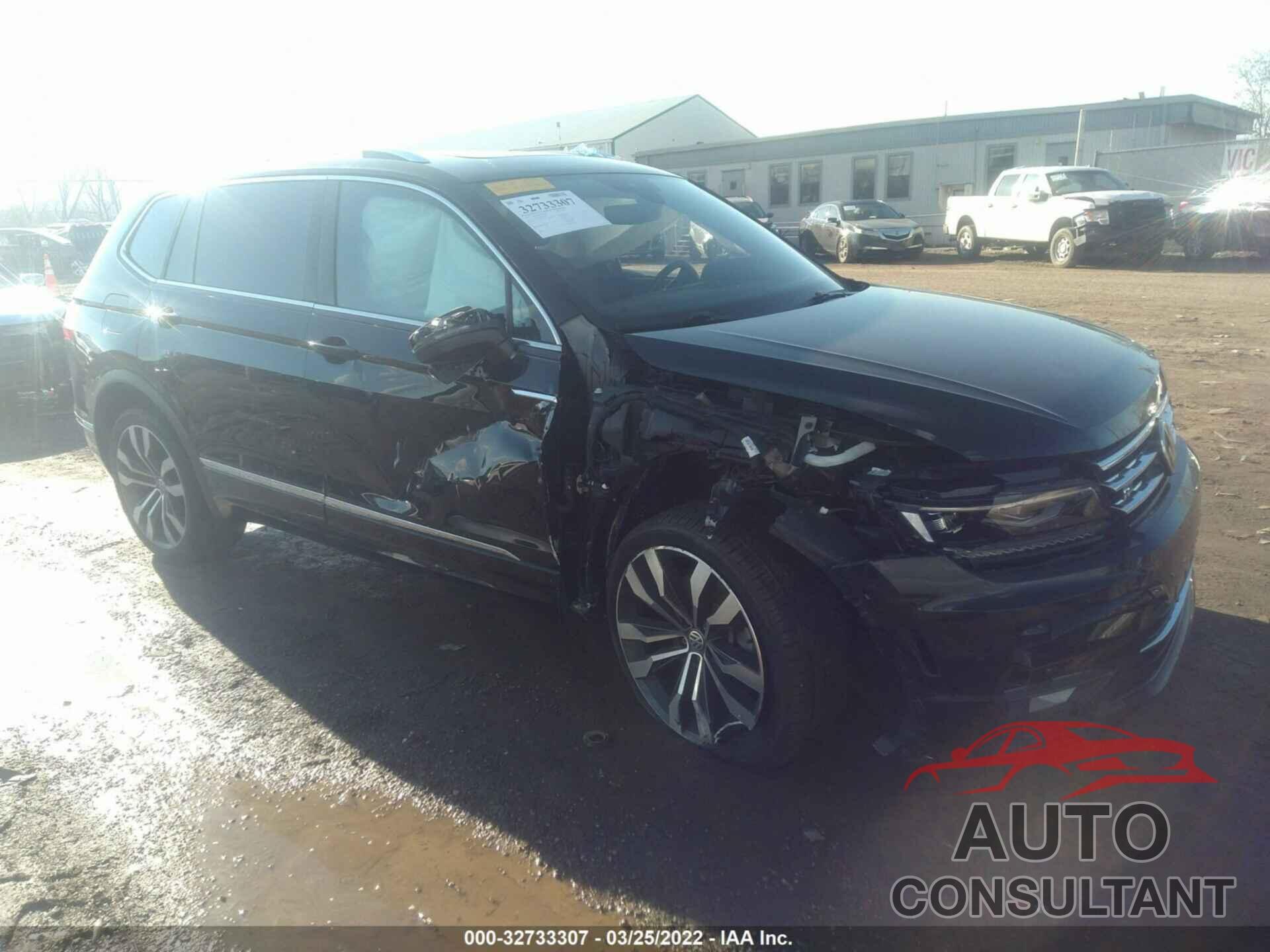 VOLKSWAGEN TIGUAN 2018 - 3VV4B7AX9JM221371