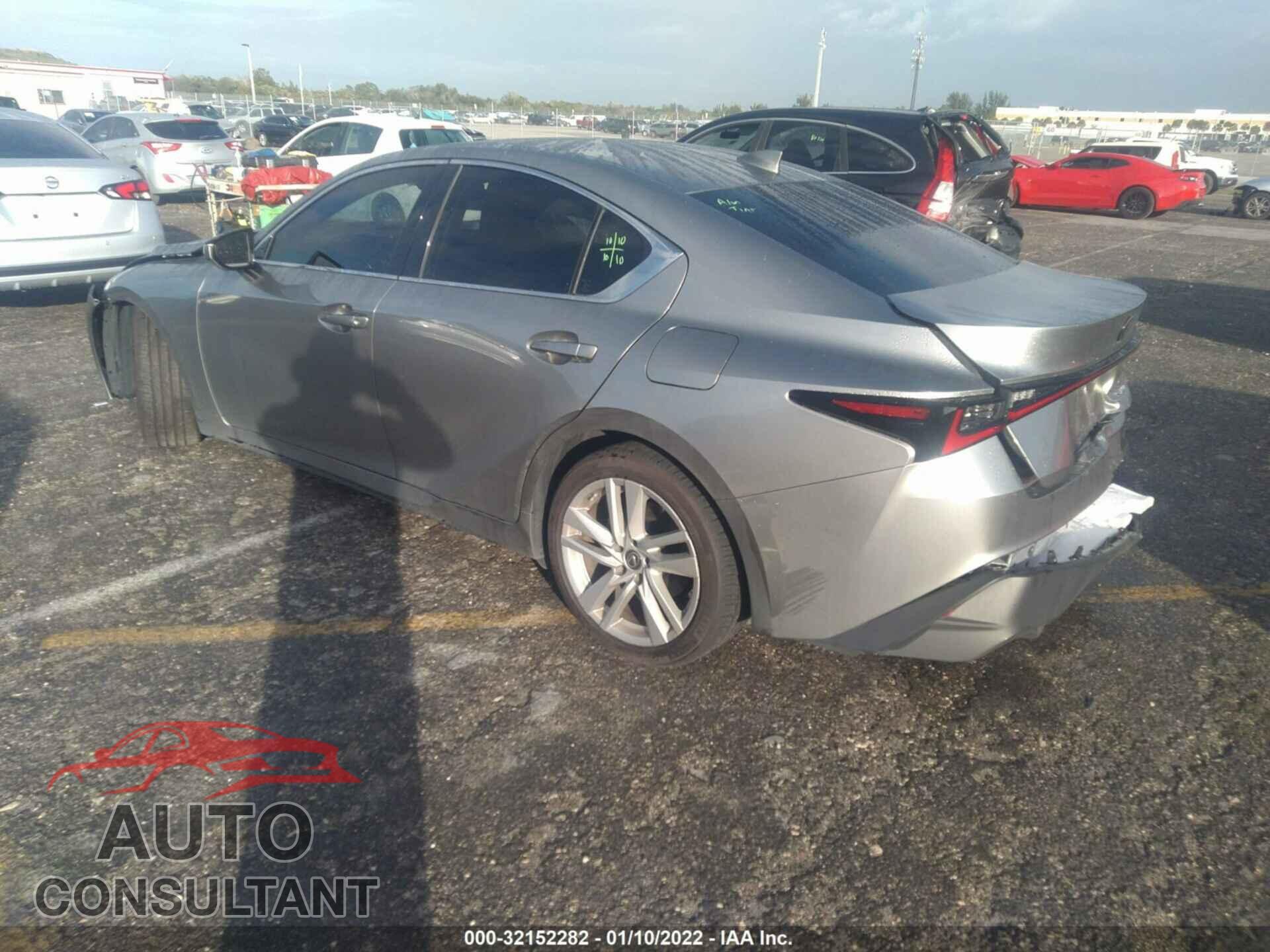 LEXUS IS 2021 - JTHAA1D25M5109239