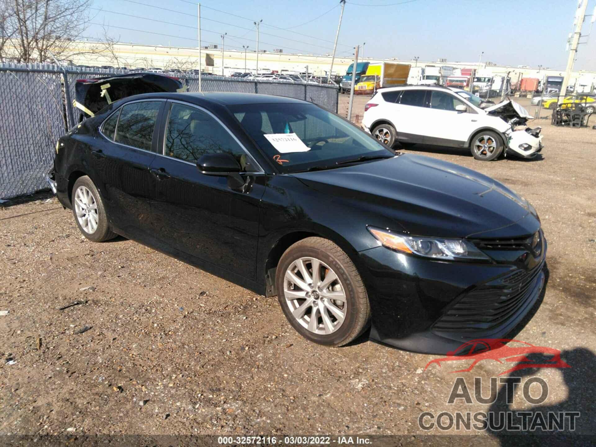 TOYOTA CAMRY 2018 - JTNB11HK8J3024723
