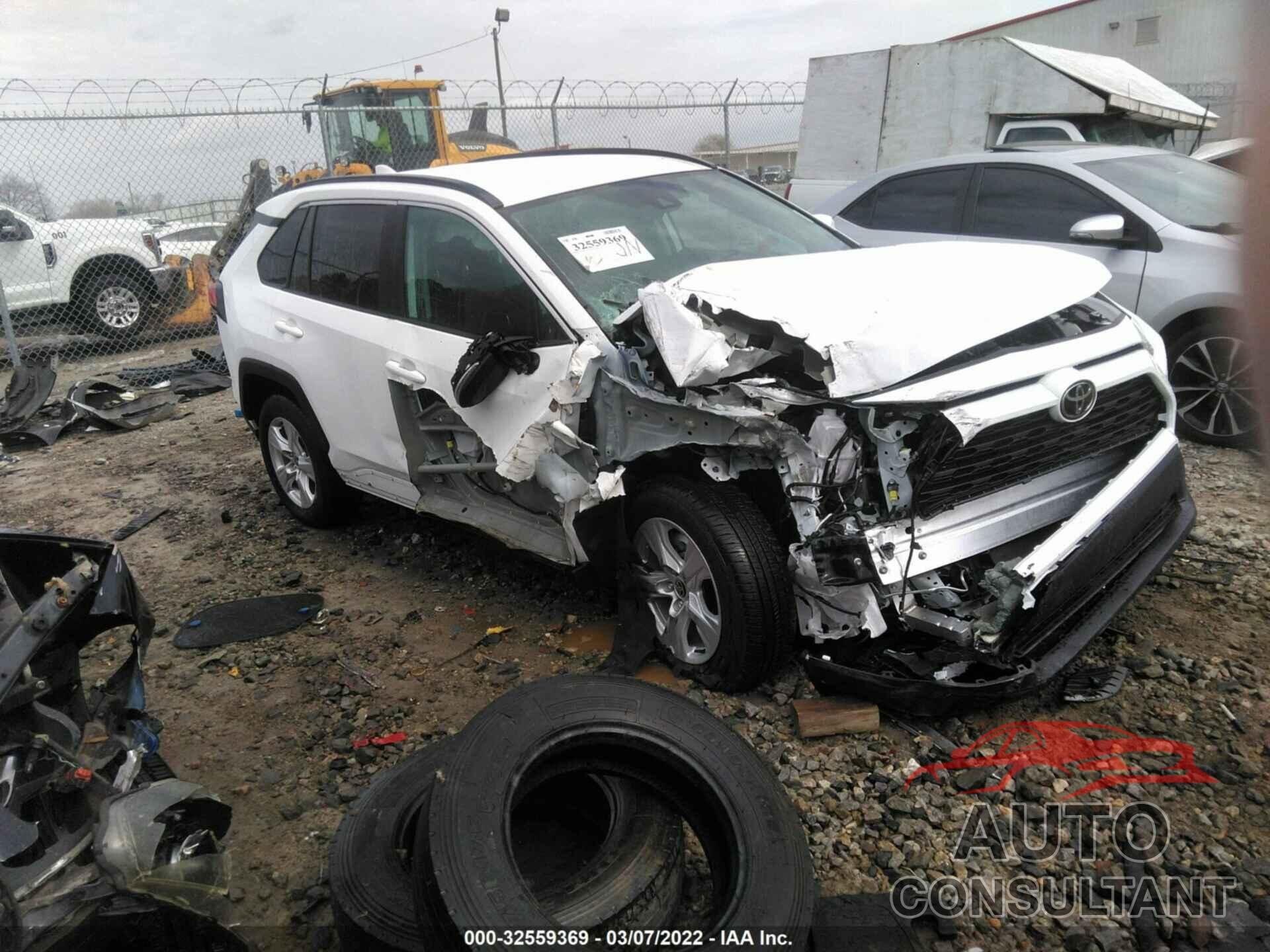 TOYOTA RAV4 2021 - 2T3W1RFV5MC168718