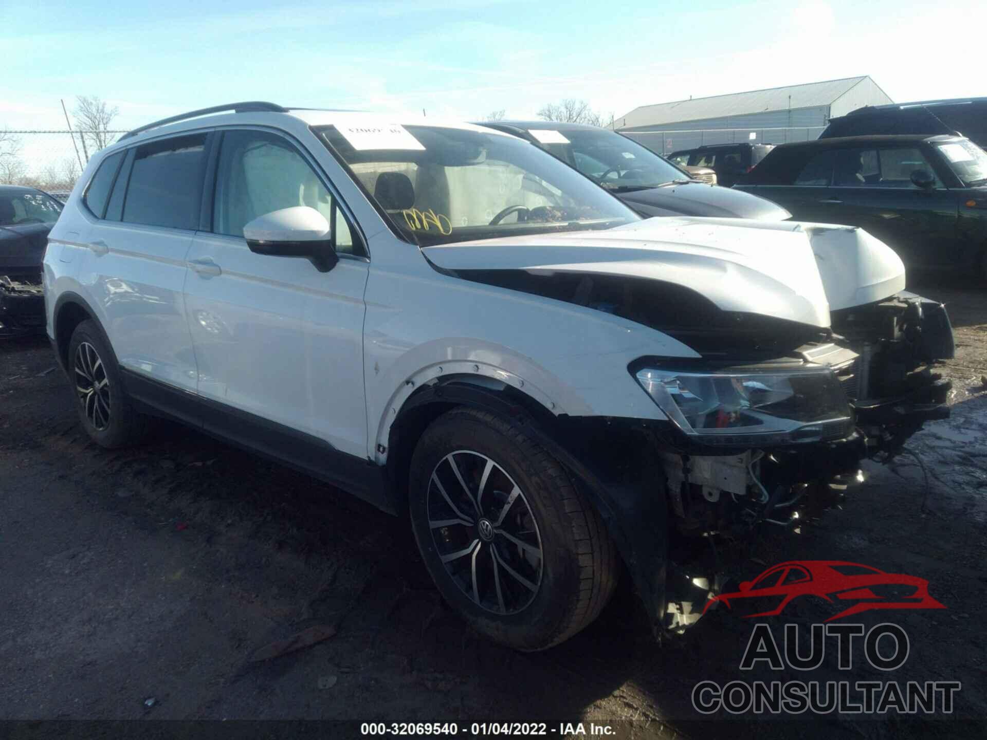 VOLKSWAGEN TIGUAN 2021 - 3VV2B7AX9MM013583