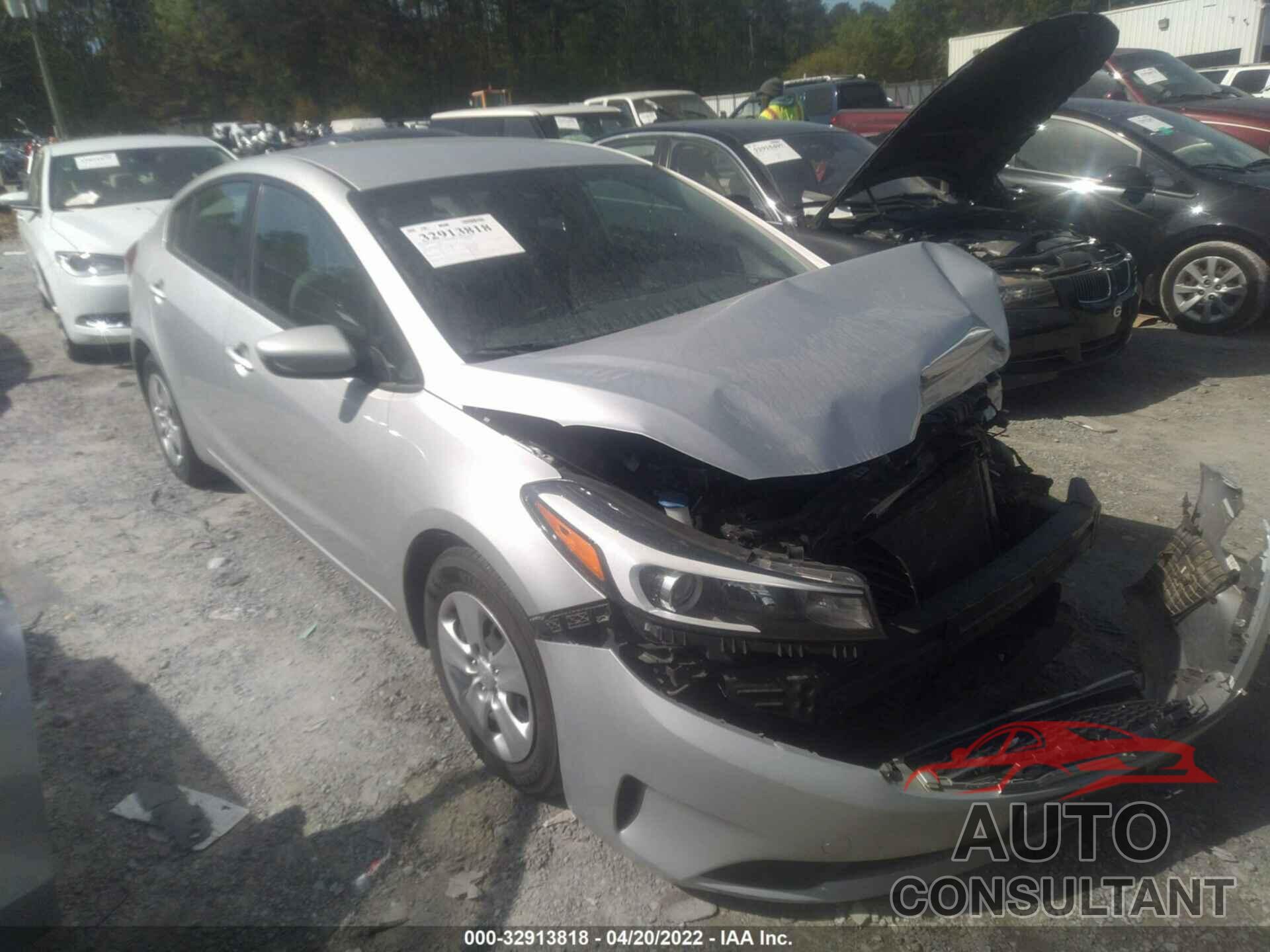 KIA FORTE 2017 - 3KPFK4A76HE075201