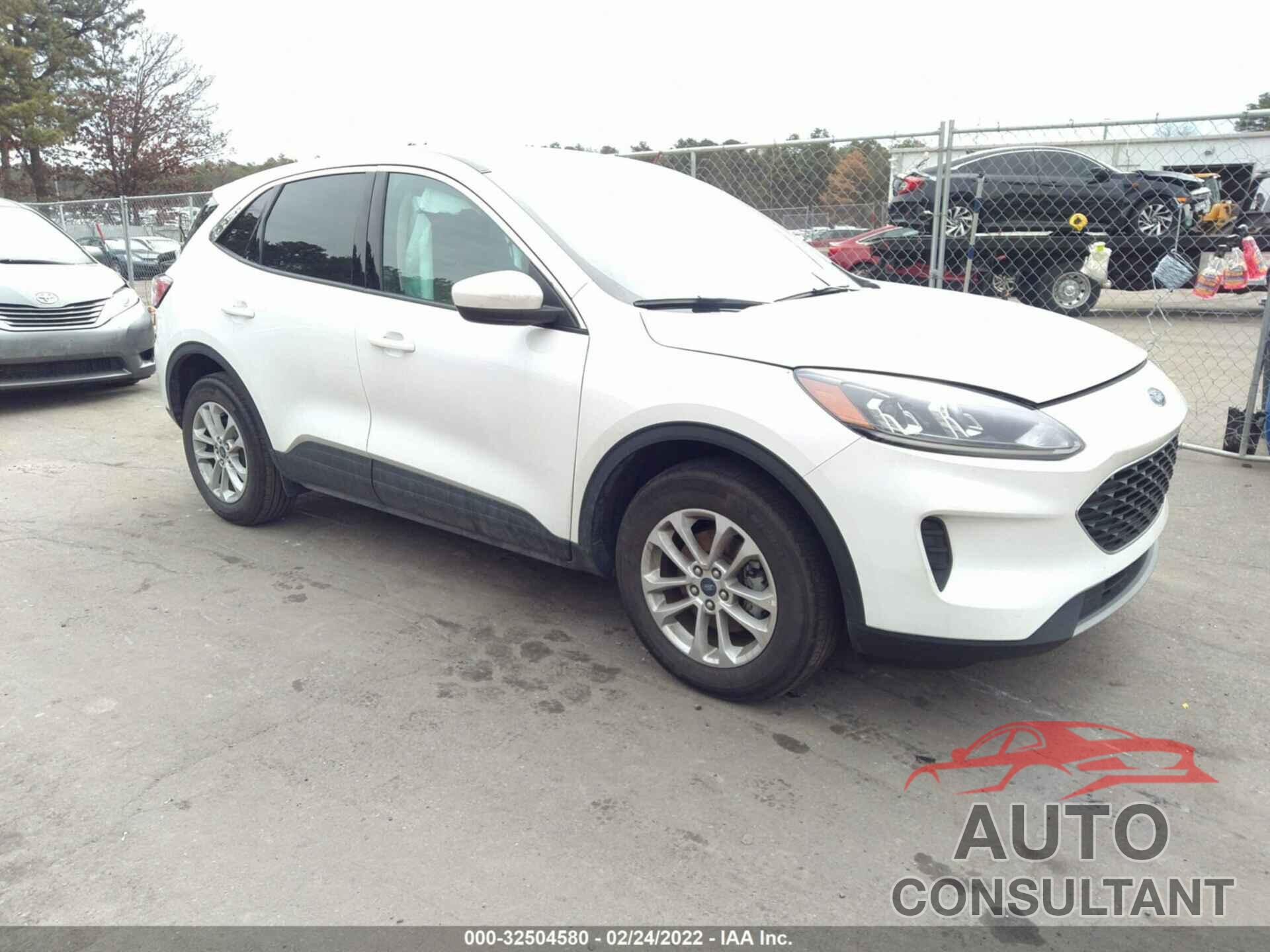 FORD ESCAPE 2020 - 1FMCU0G62LUC50943