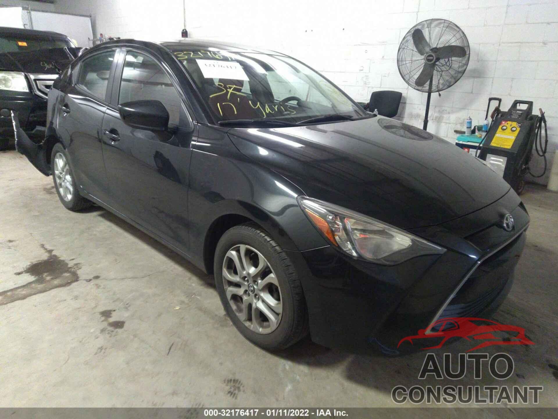 TOYOTA YARIS IA 2017 - 3MYDLBYV1HY180712