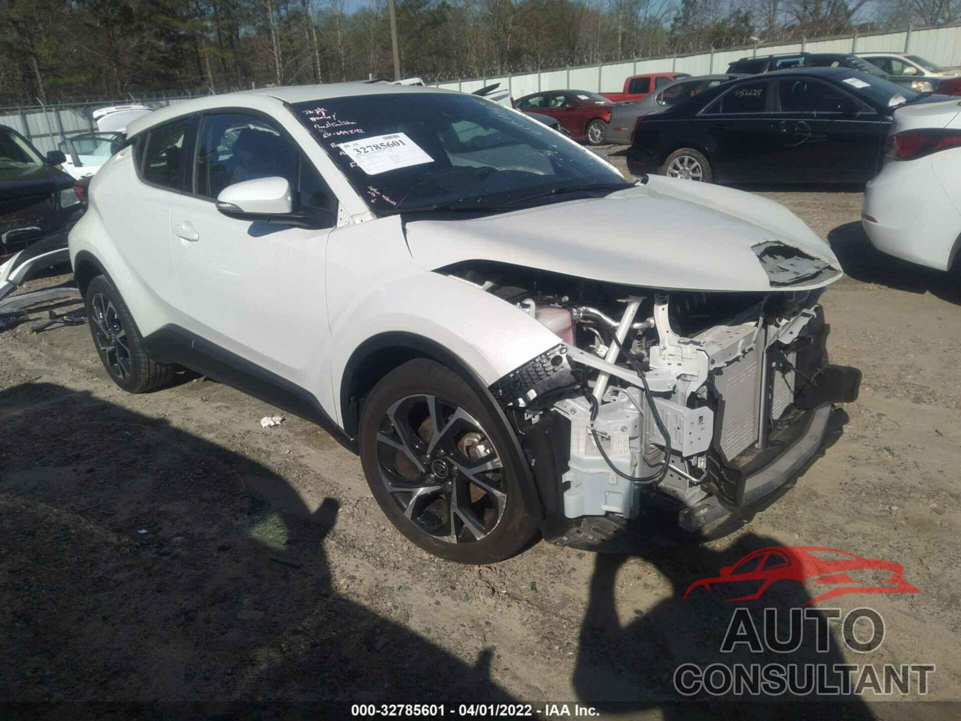 TOYOTA C-HR 2020 - NMTKHMBX9LR104375