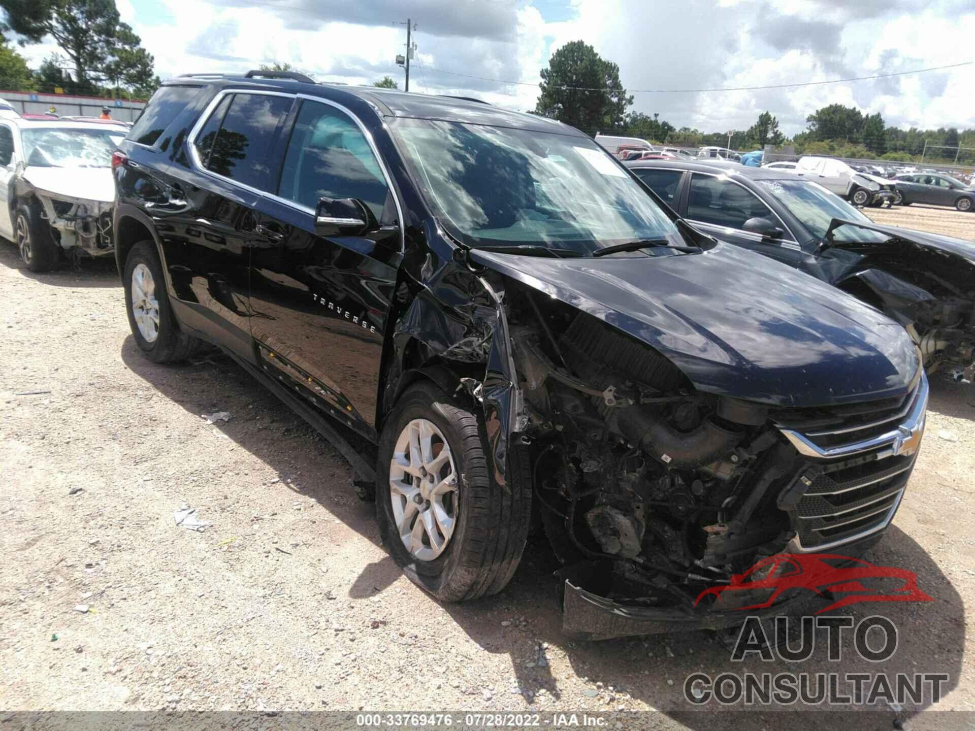 CHEVROLET TRAVERSE 2018 - 1GNERGKW8JJ260526