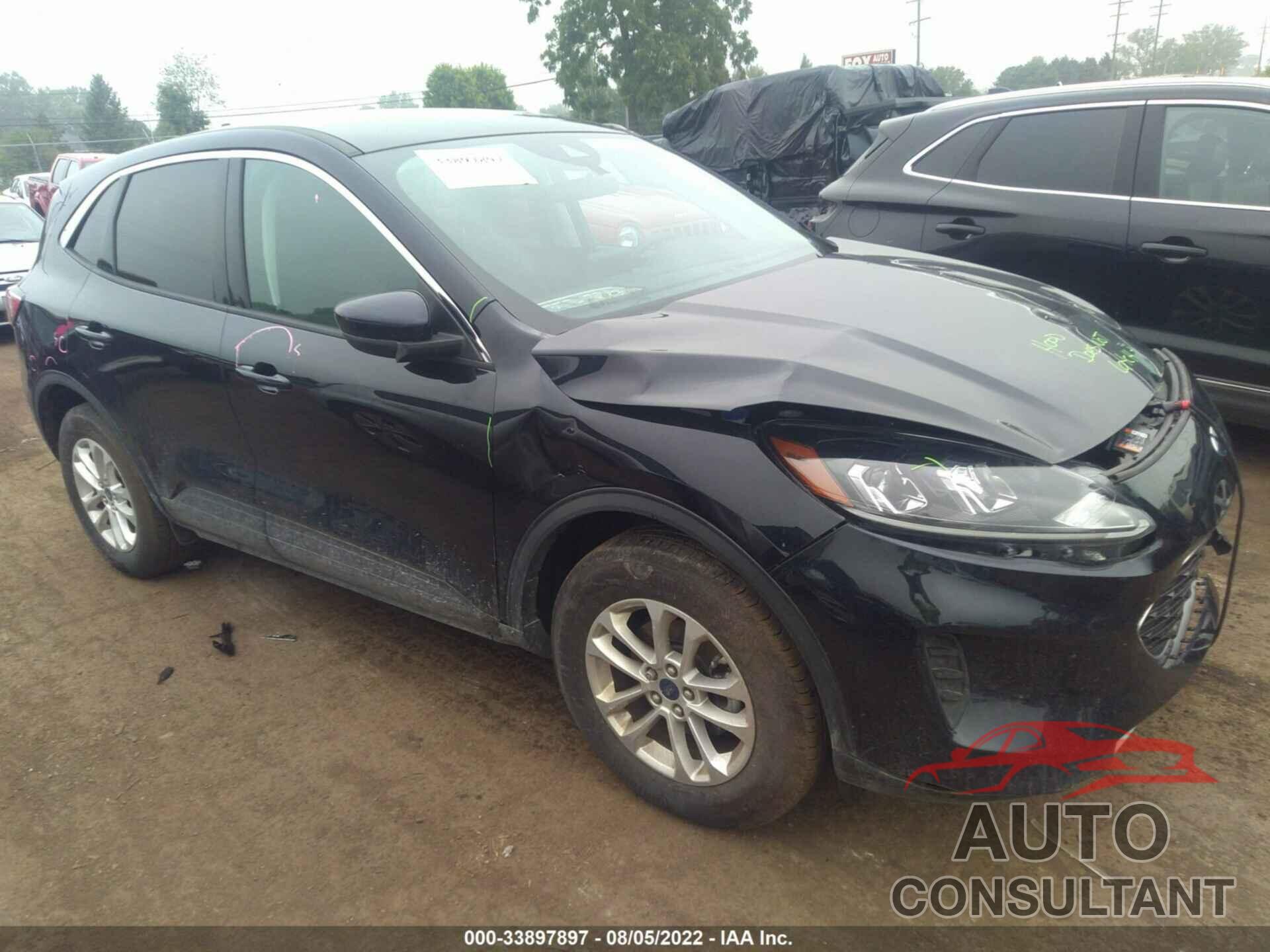 FORD ESCAPE 2021 - 1FMCU9G66MUB18094