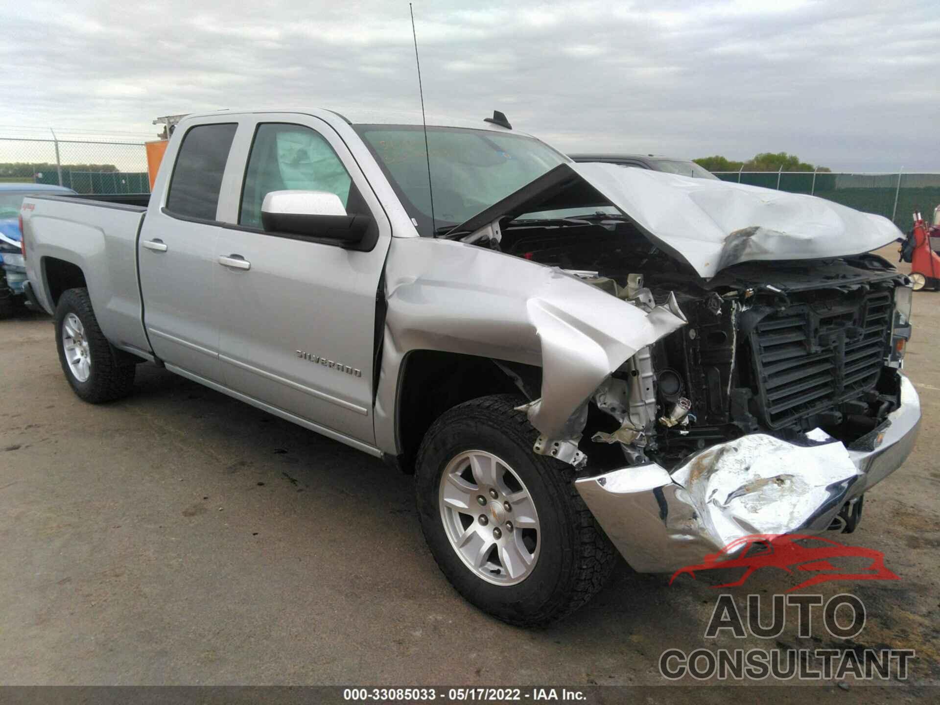 CHEVROLET SILVERADO 1500 2018 - 1GCVKREH9JZ265936
