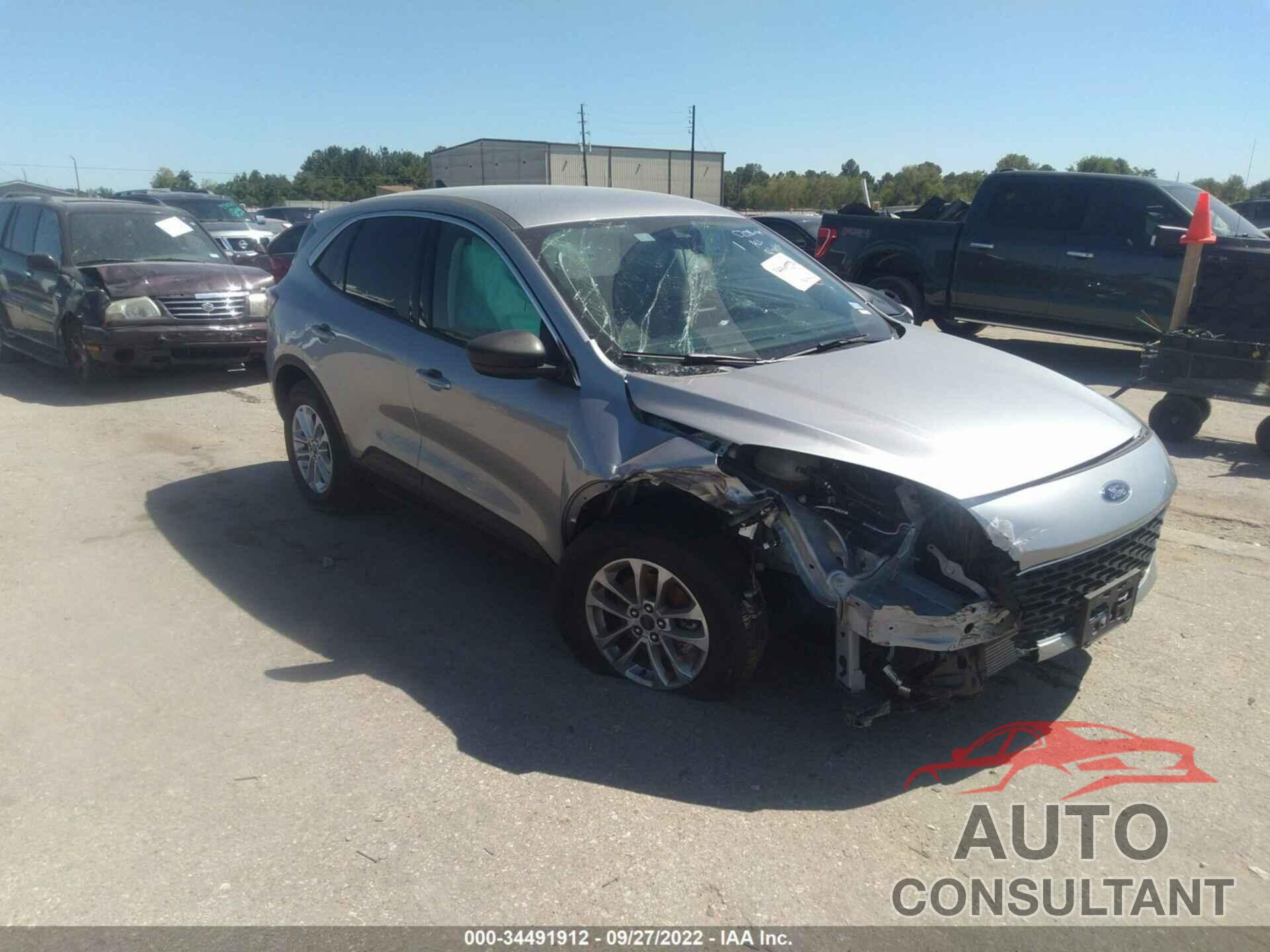 FORD ESCAPE 2022 - 1FMCU9G68NUA67652