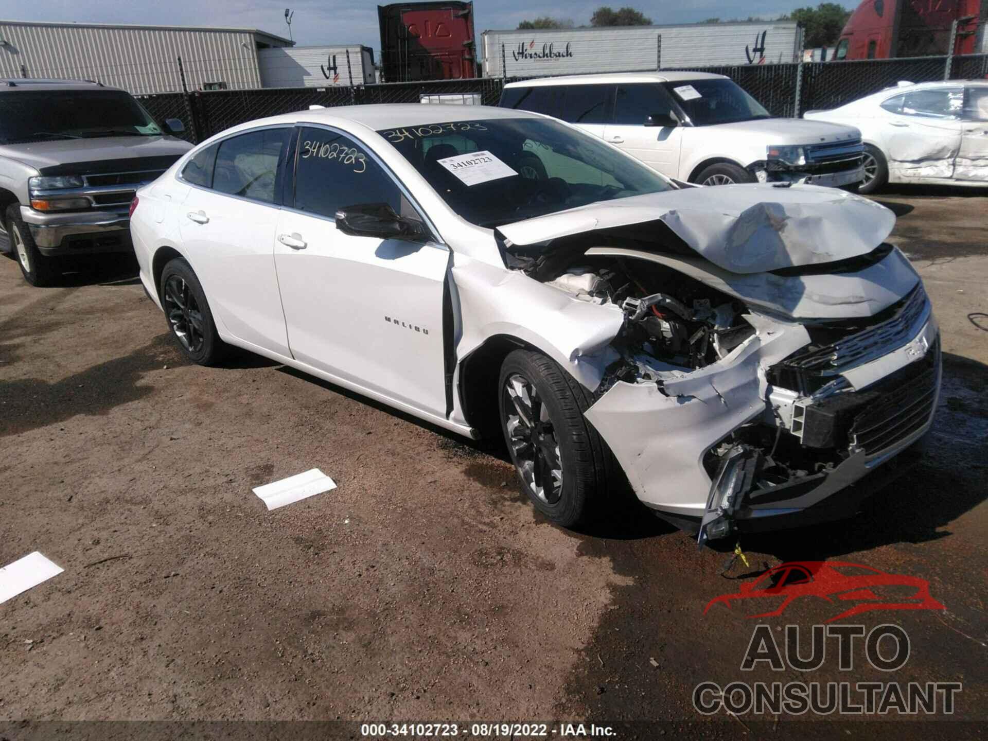 CHEVROLET MALIBU 2017 - 1G1ZE5ST5HF104921