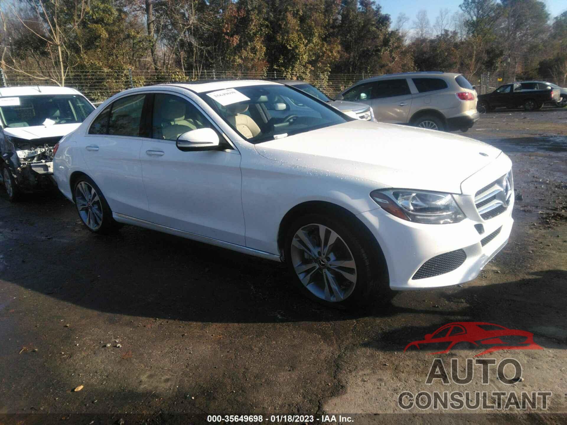 MERCEDES-BENZ C-CLASS 2018 - 55SWF4KB7JU242610
