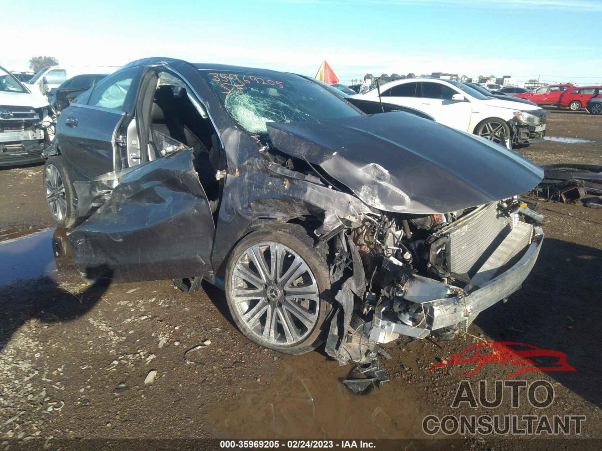 MERCEDES-BENZ CLA 250 2018 - WDDSJ4EB9JN695953