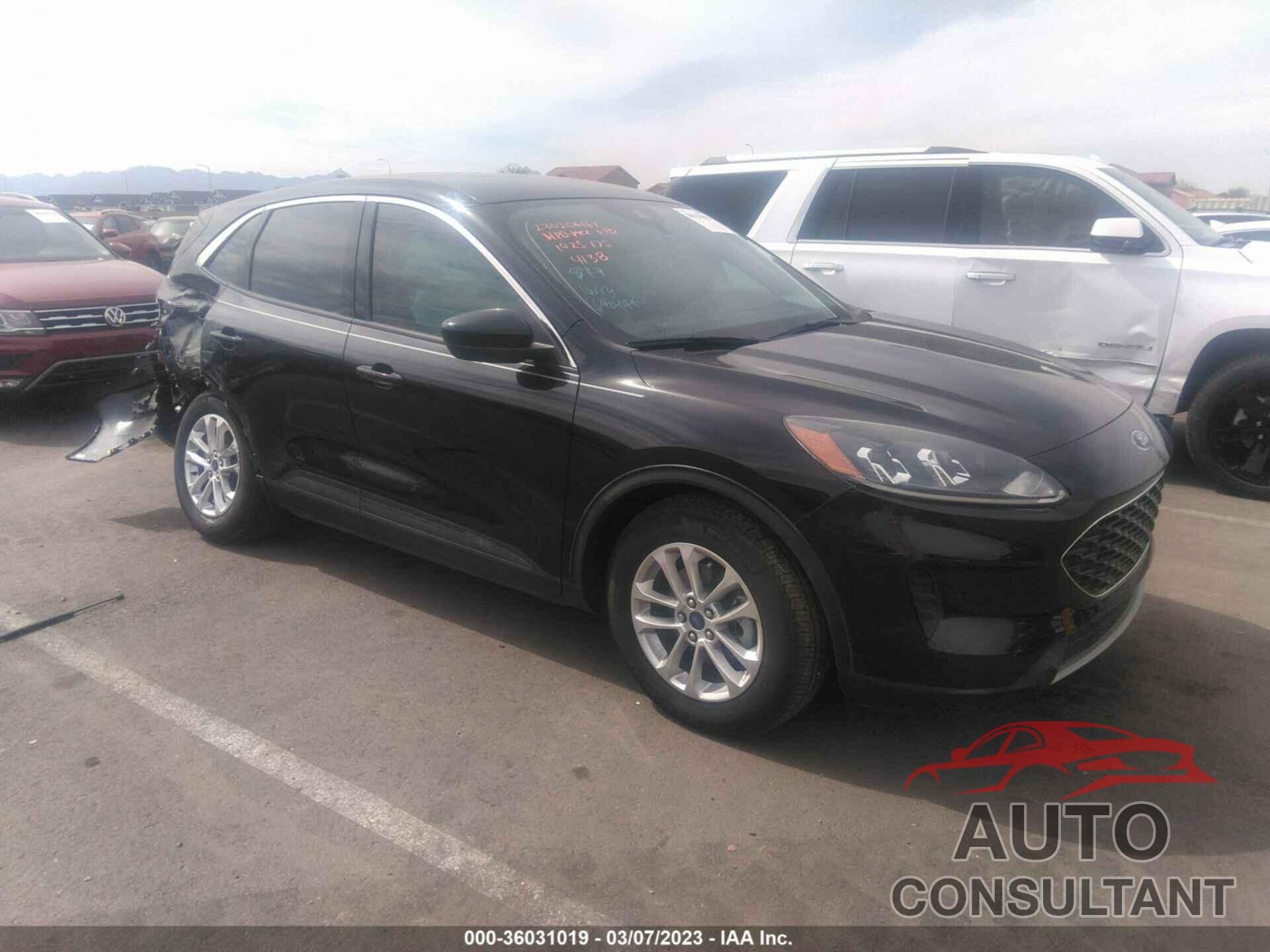 FORD ESCAPE 2021 - 1FMCU0G65MUA94138