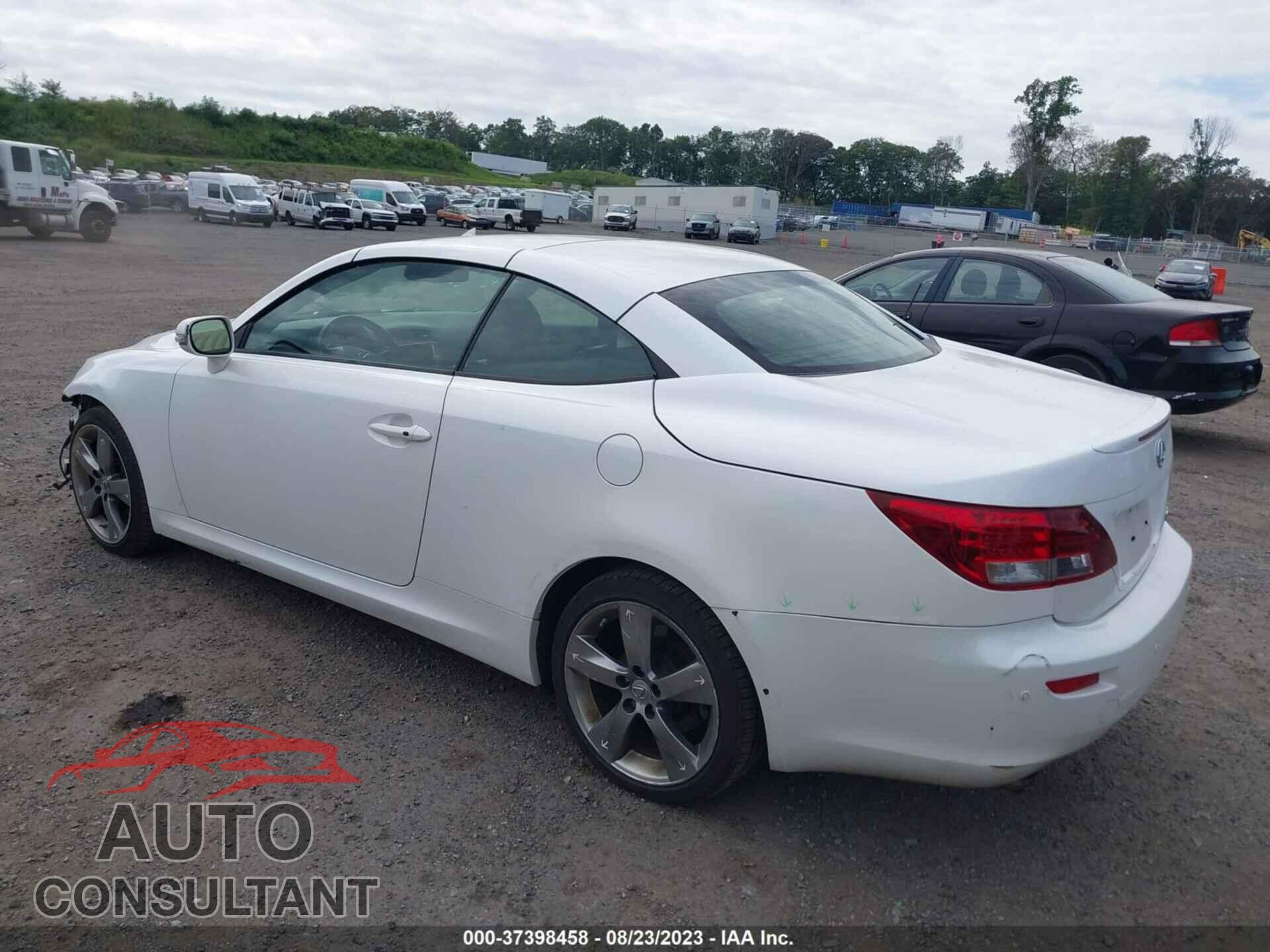 LEXUS IS 250C 2011 - JTHFF2C29B2517496