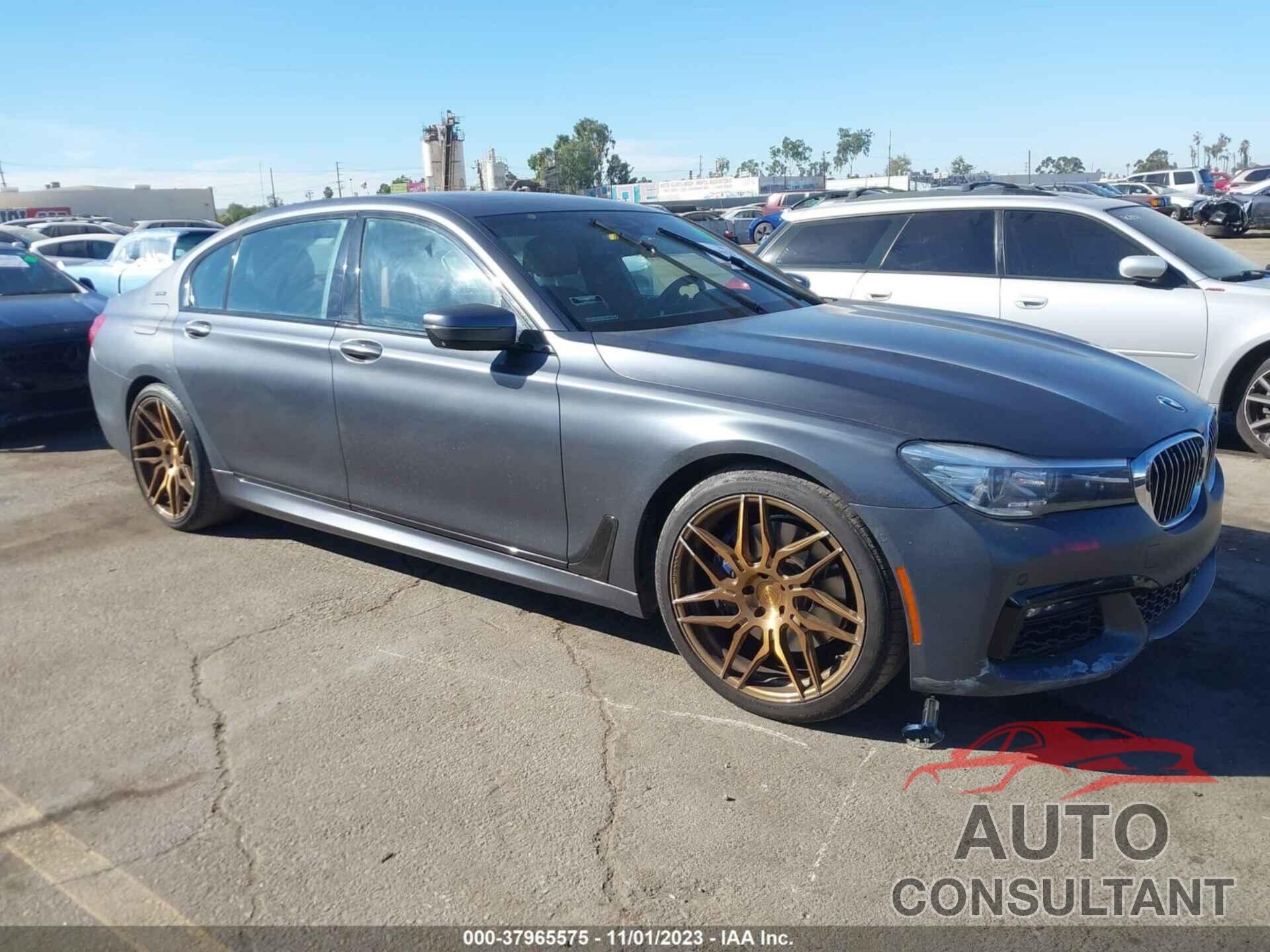 BMW 740E 2018 - WBA7J2C58JG938543