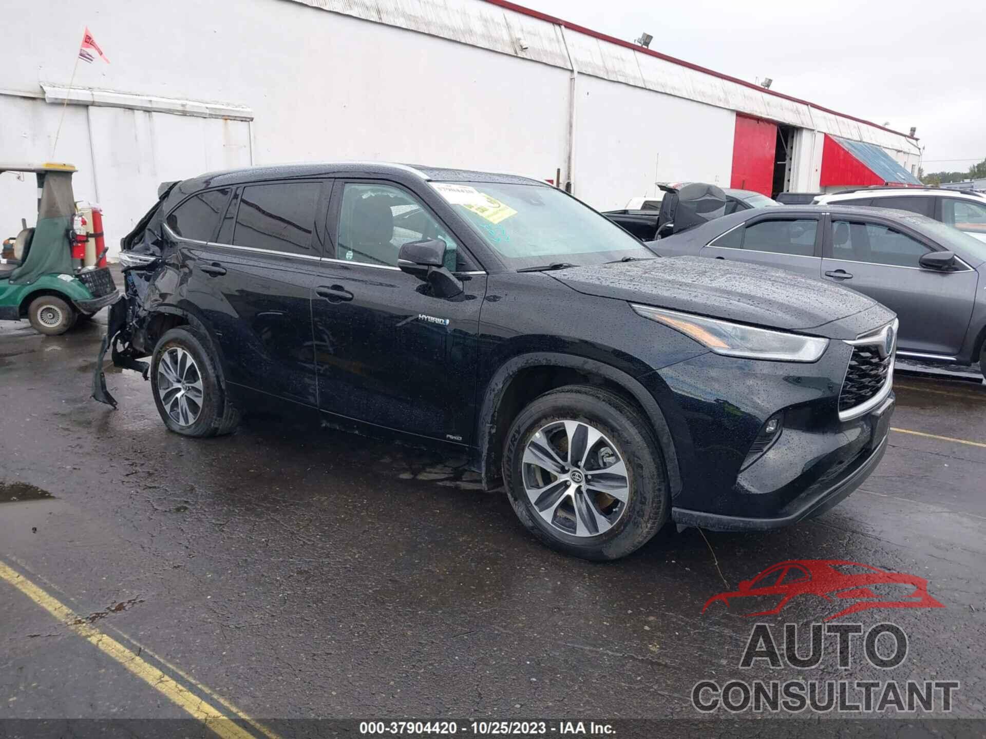 TOYOTA HIGHLANDER 2021 - 5TDGBRCH4MS532059