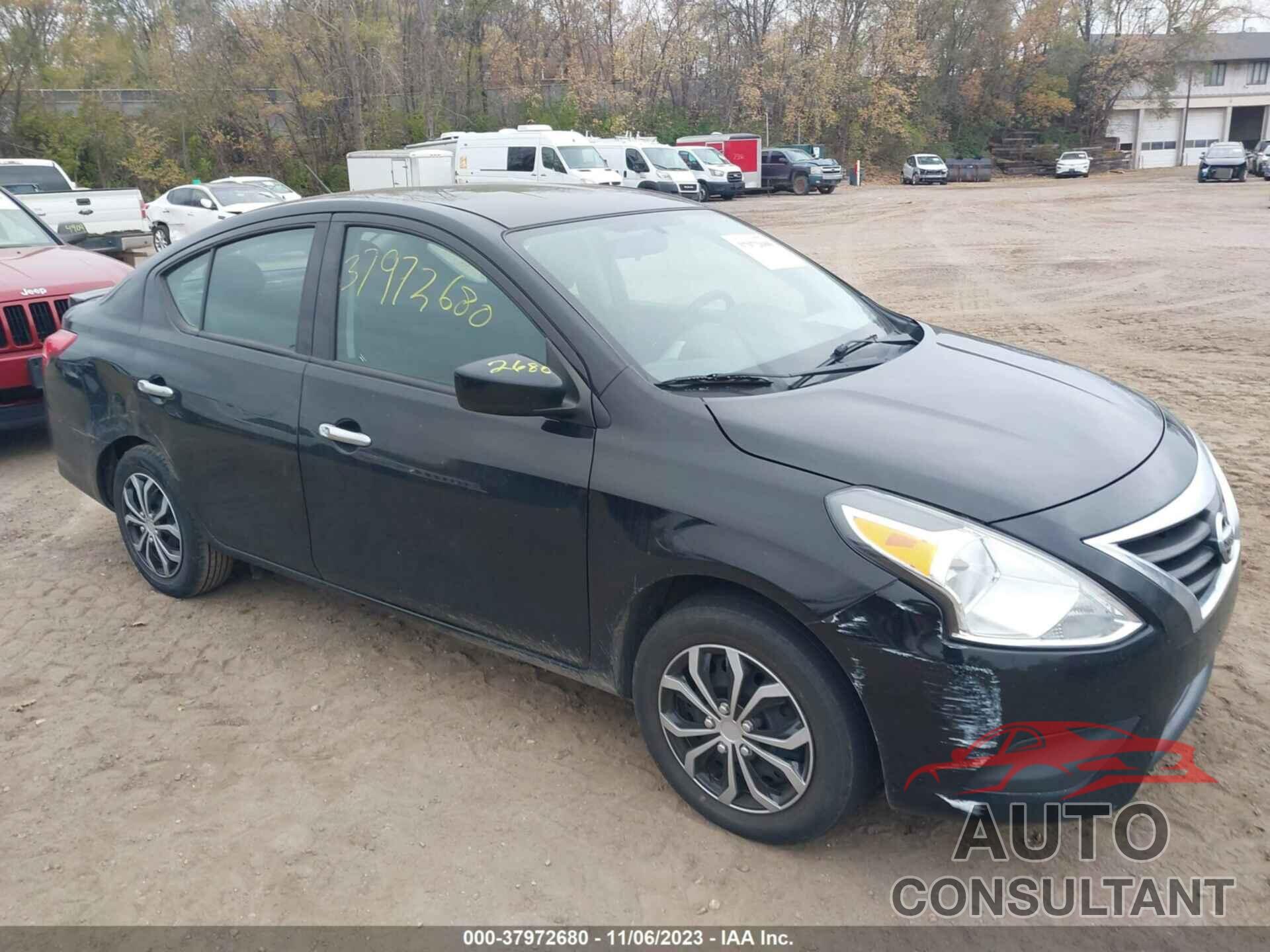 NISSAN VERSA 2019 - 3N1CN7AP0KL834863