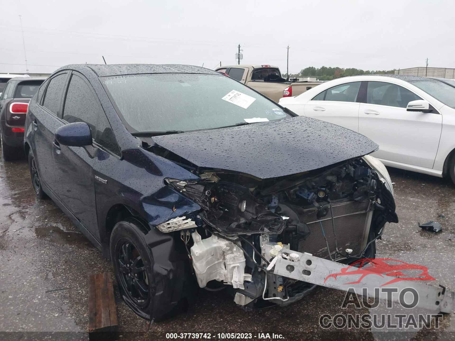 TOYOTA PRIUS 2015 - JTDKN3DU0F1881391