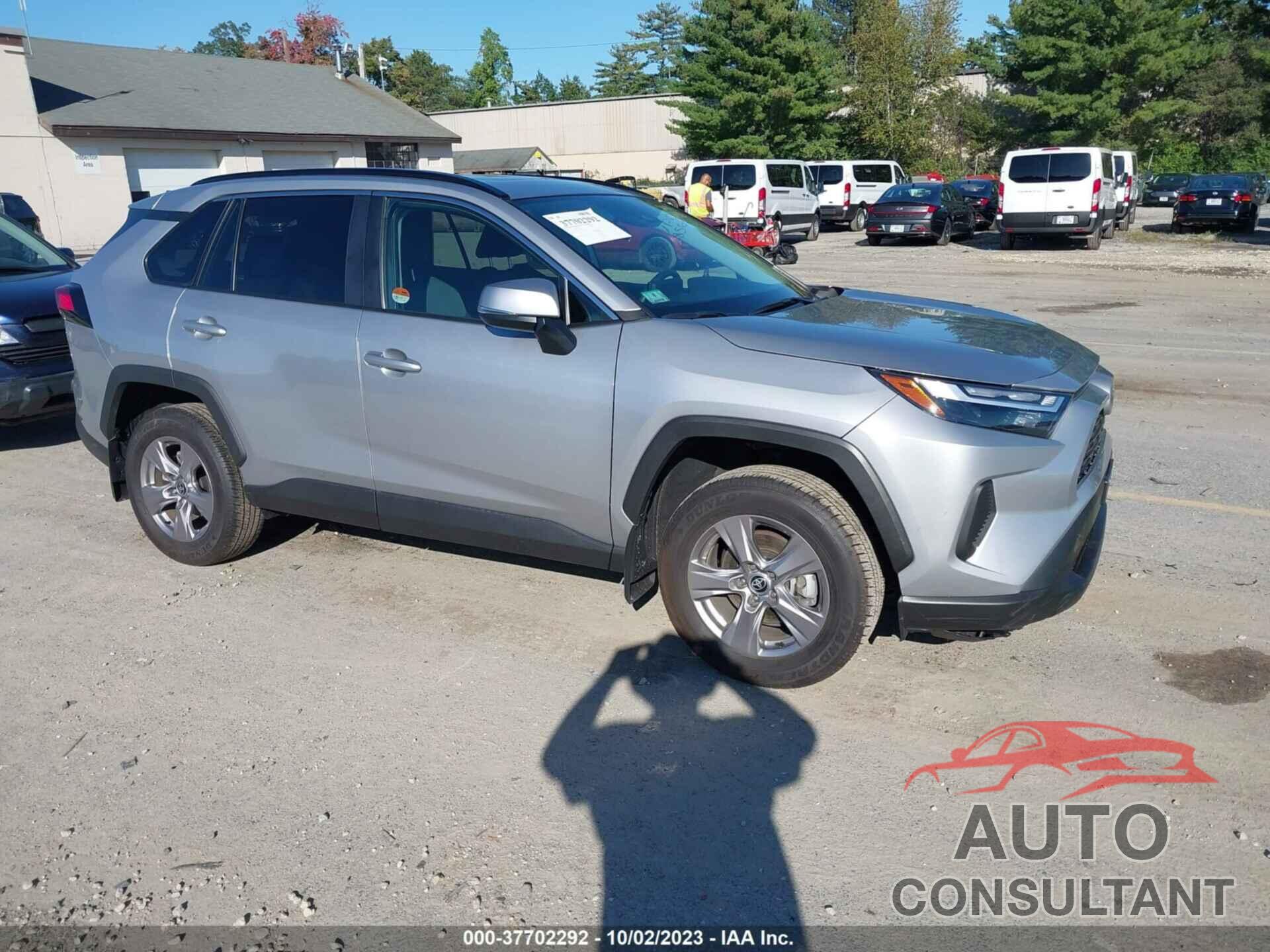 TOYOTA RAV4 2022 - 2T3P1RFV4NC295787