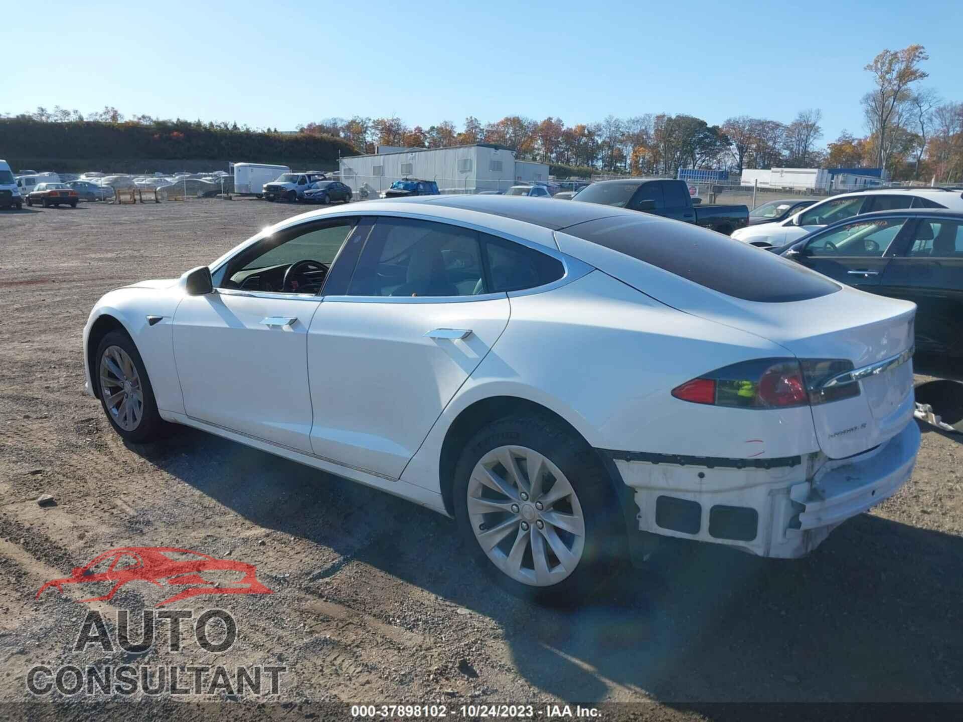 TESLA MODEL S 2017 - 5YJSA1E27HF217015