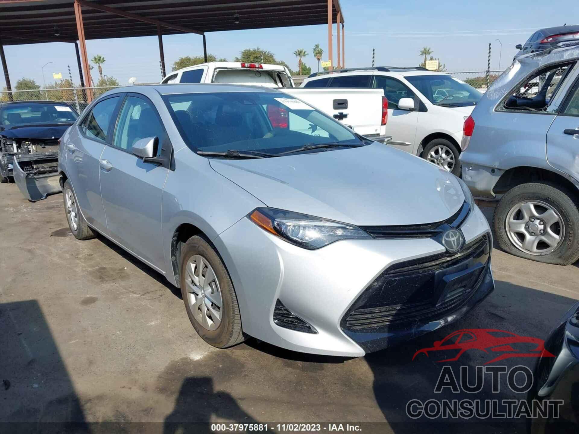 TOYOTA COROLLA 2017 - 5YFBURHE8HP707477