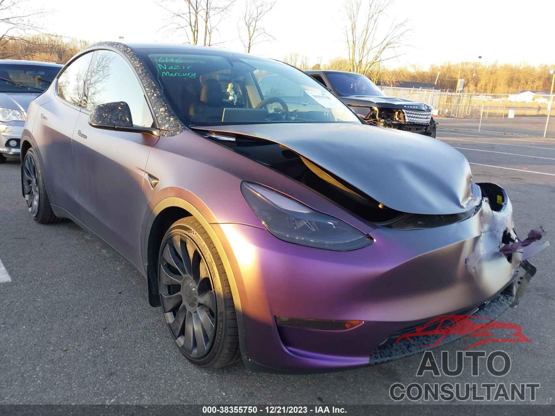 TESLA MODEL Y 2023 - 7SAYGDEF9PF823124